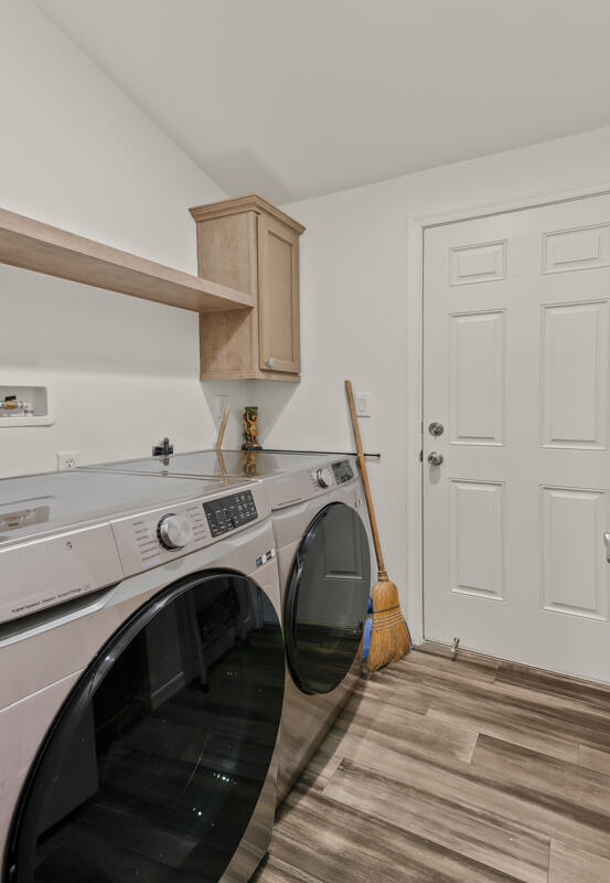 366 Antelope Circle SE