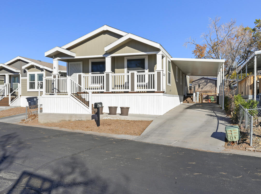 366 Antelope Circle SE