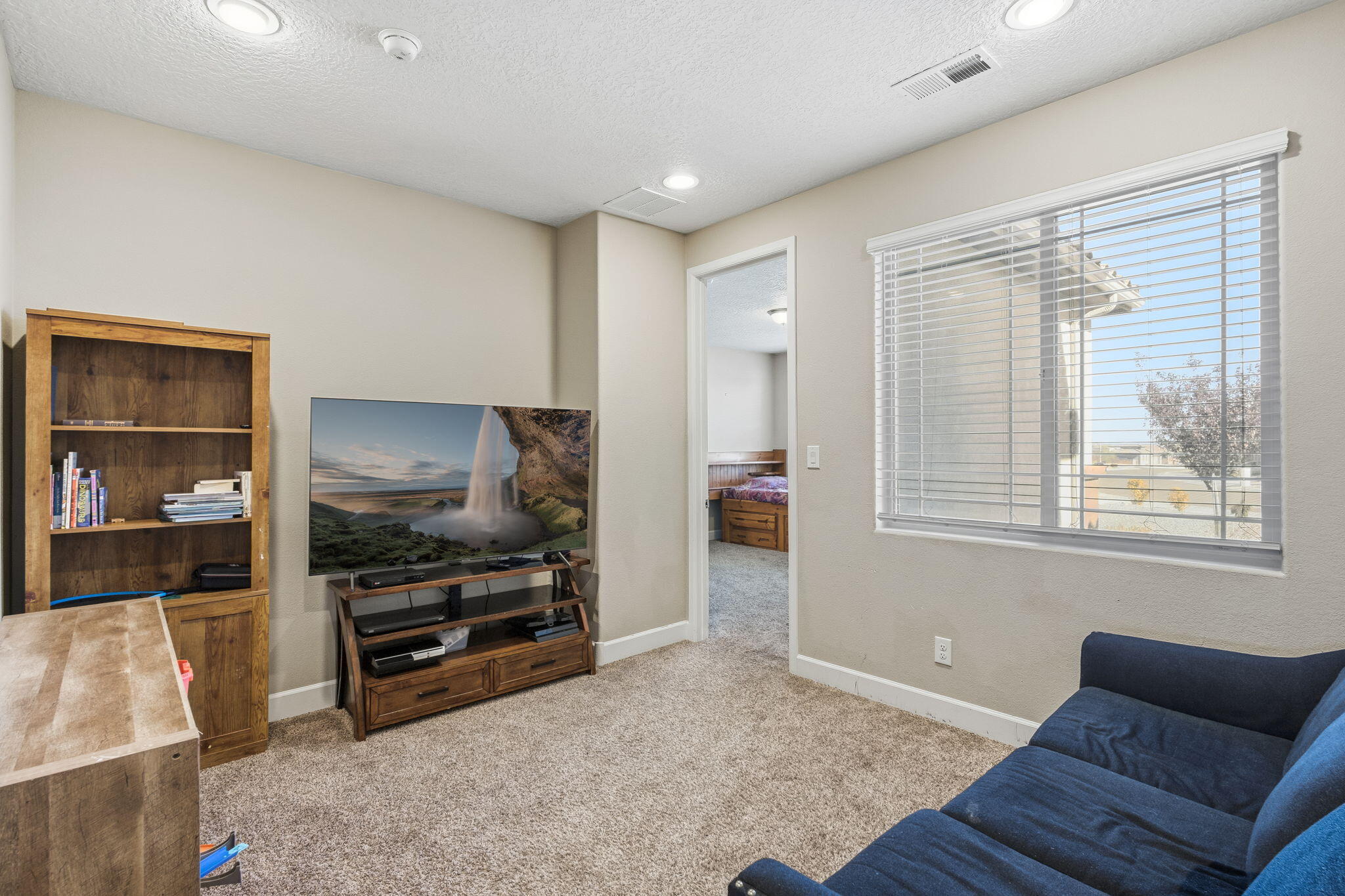 8815 Downburst Avenue NW