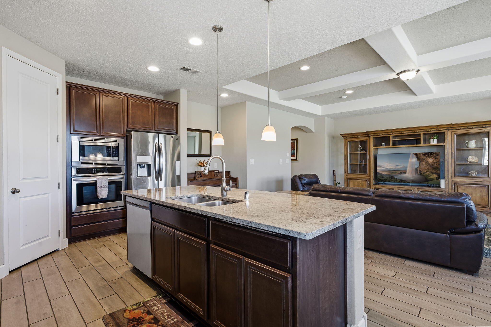 8815 Downburst Avenue NW