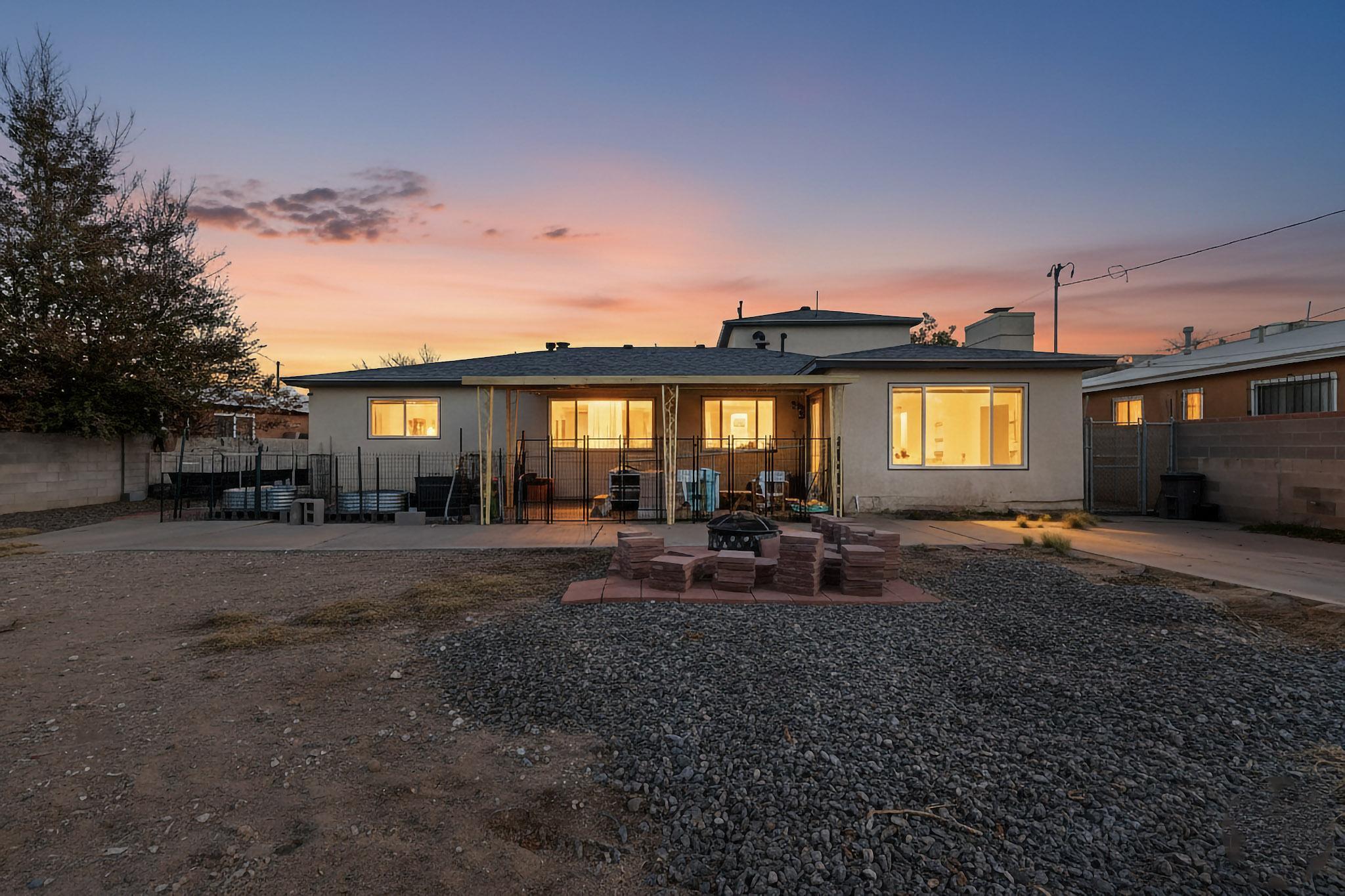 1409 Cagua Drive NE