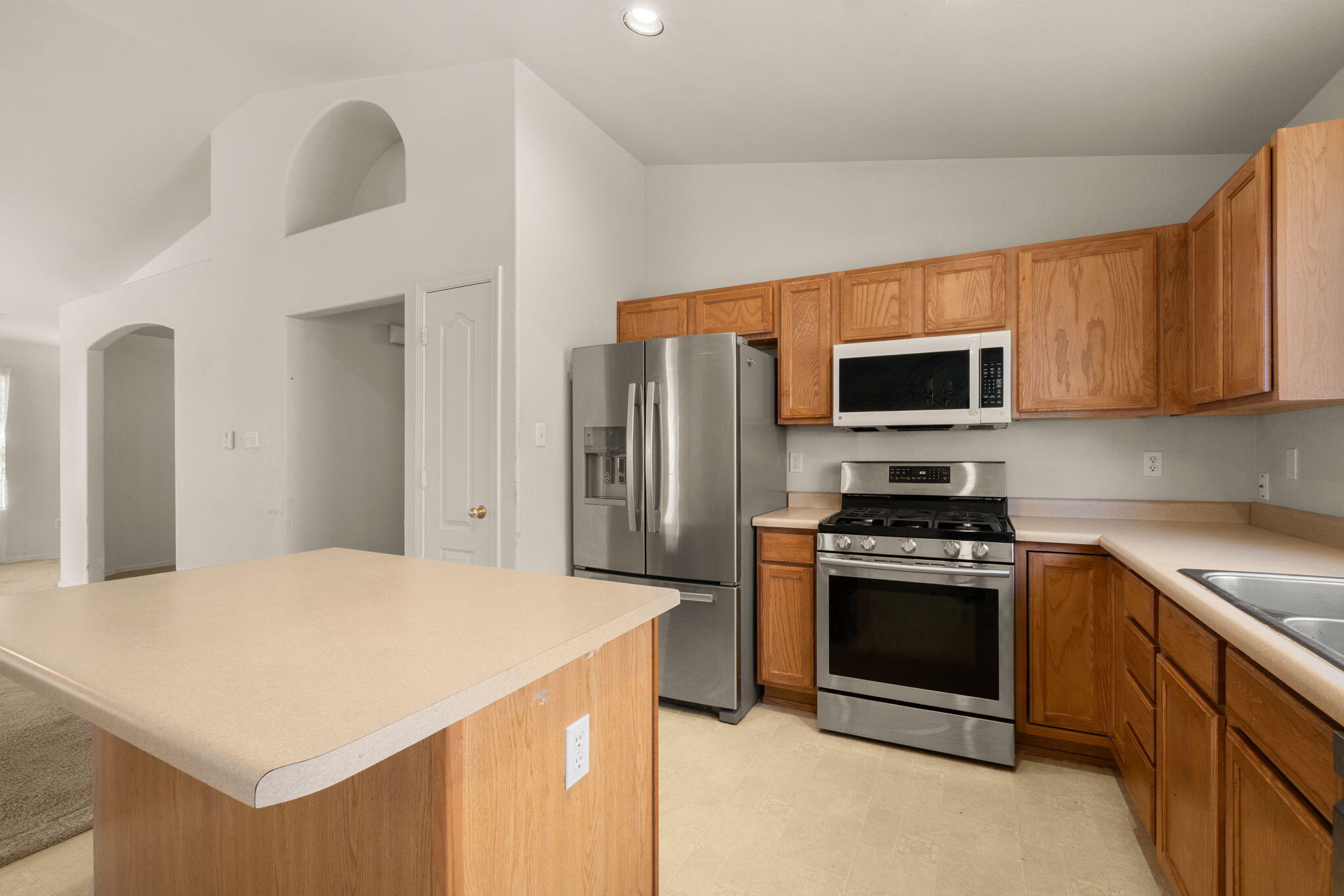 3852 Tranquil Meadows Drive