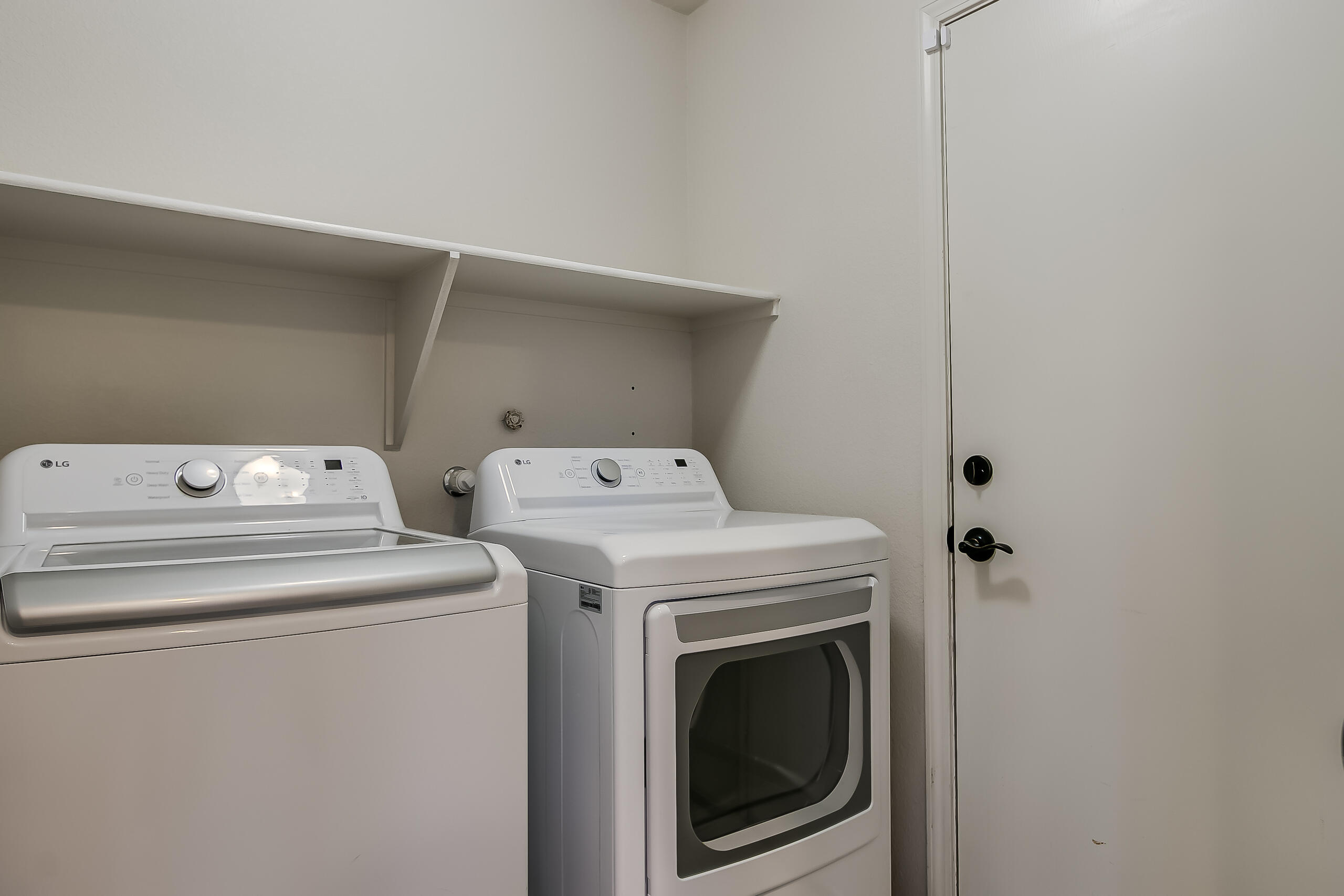 4959 Star Kachina Street NW