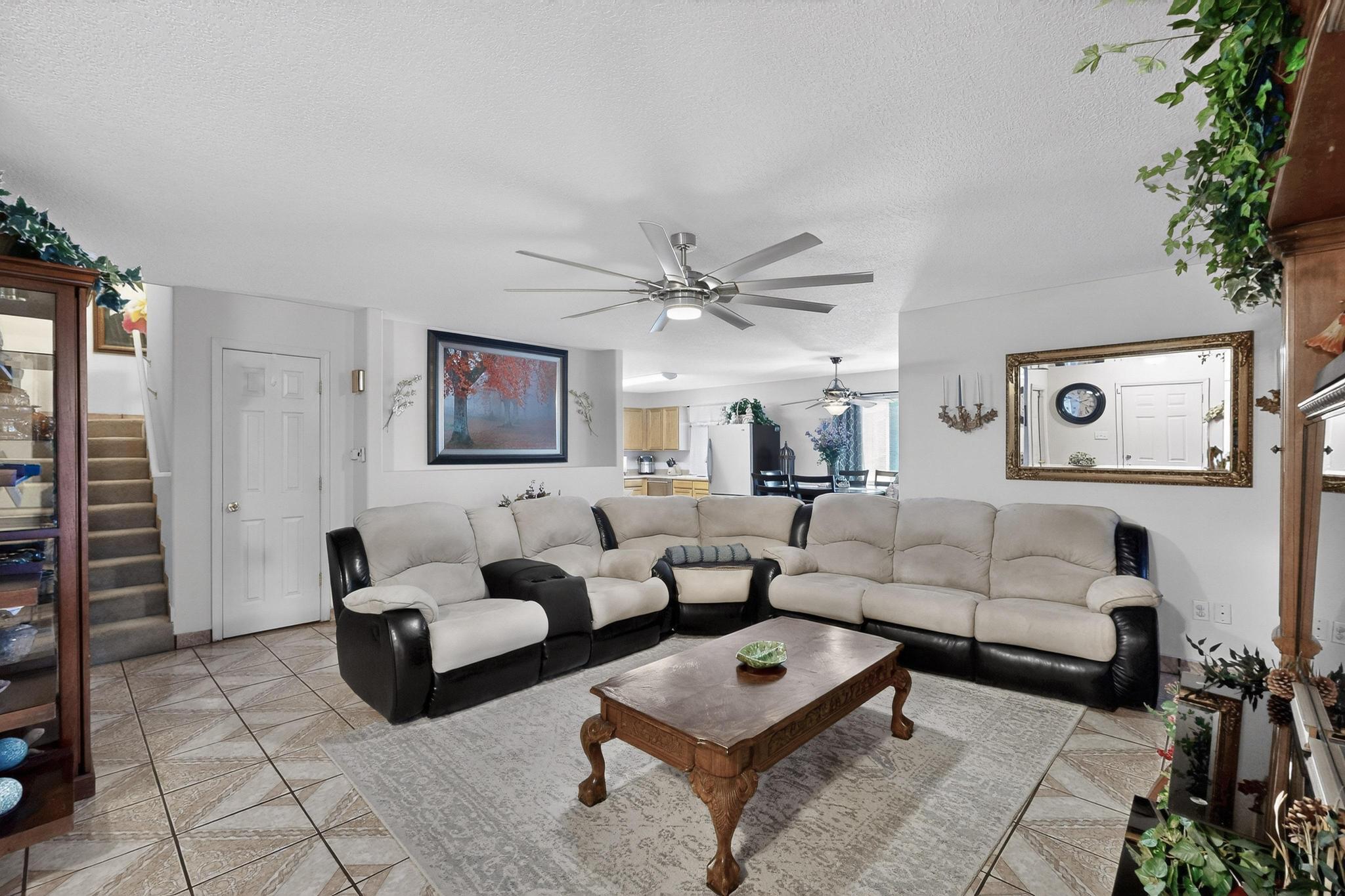 560 Little Wings Loop Loop SW