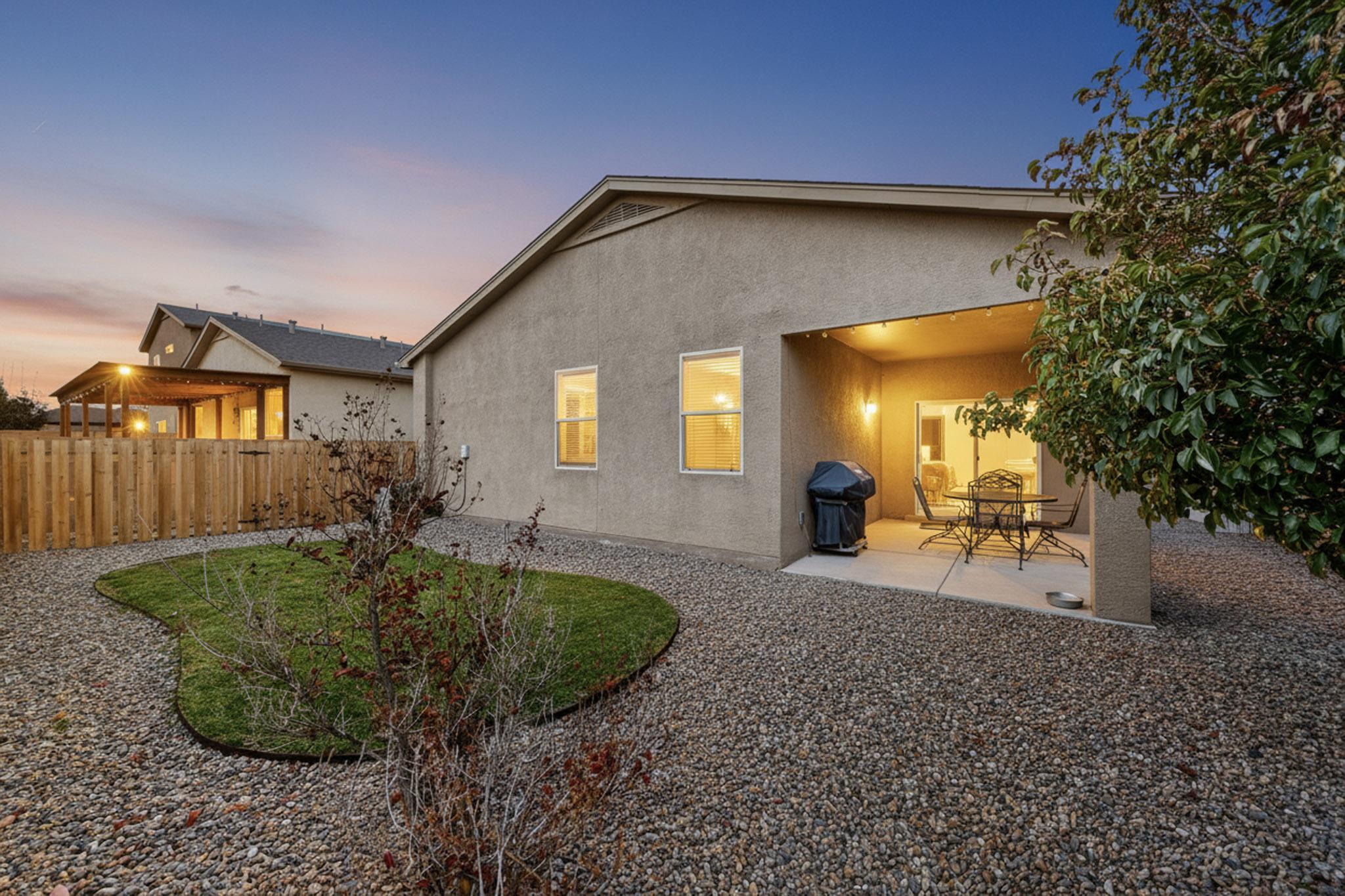 1419 Blue Sky Loop NE