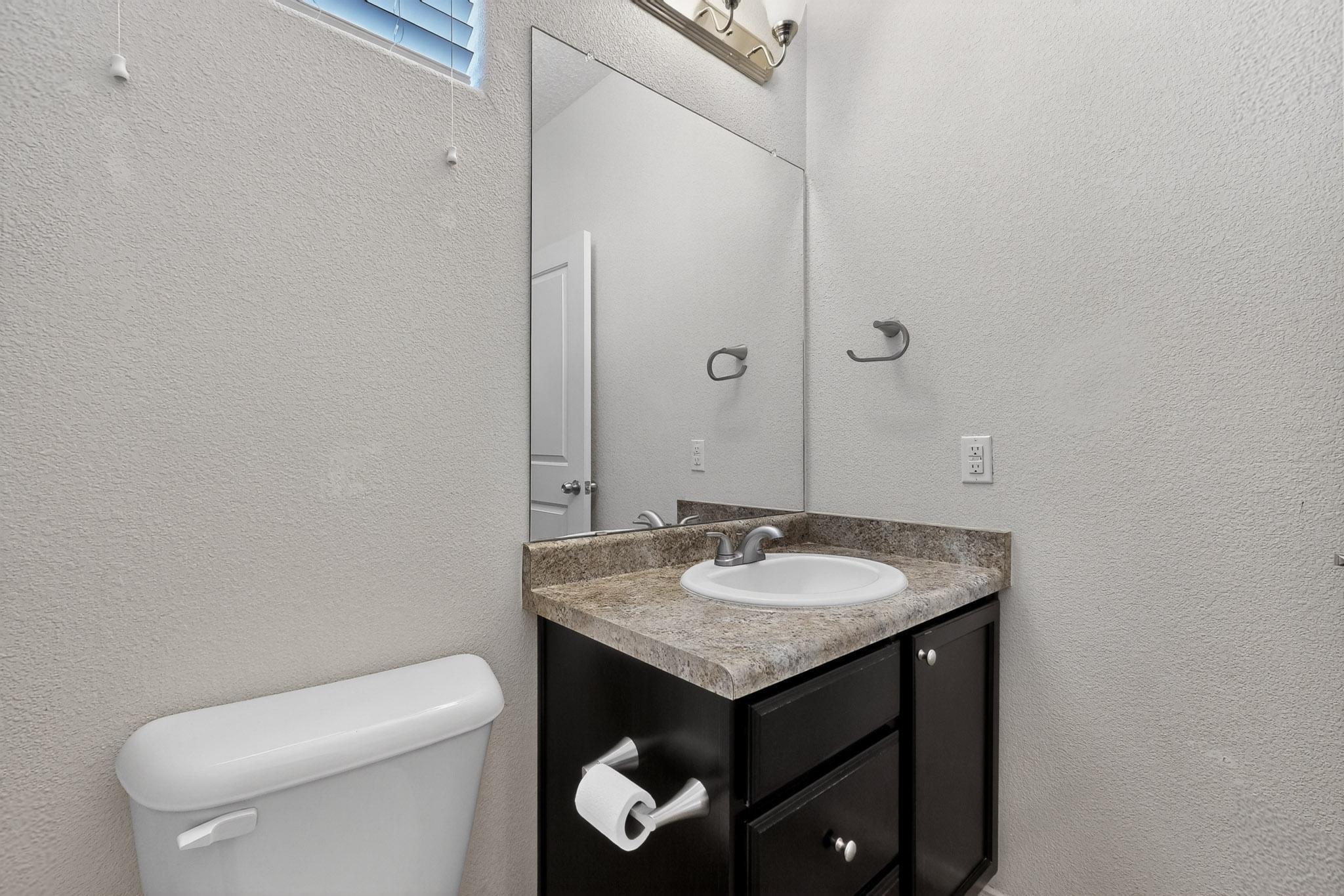 1419 Blue Sky Loop NE