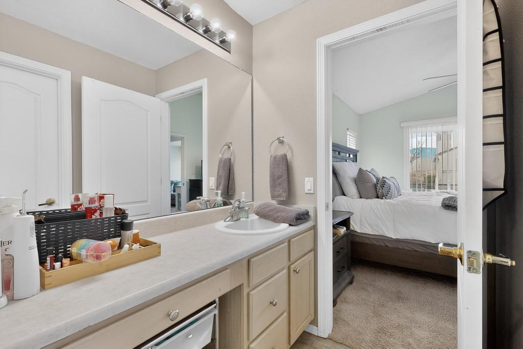 6501 San Antonio Drive NE 1801