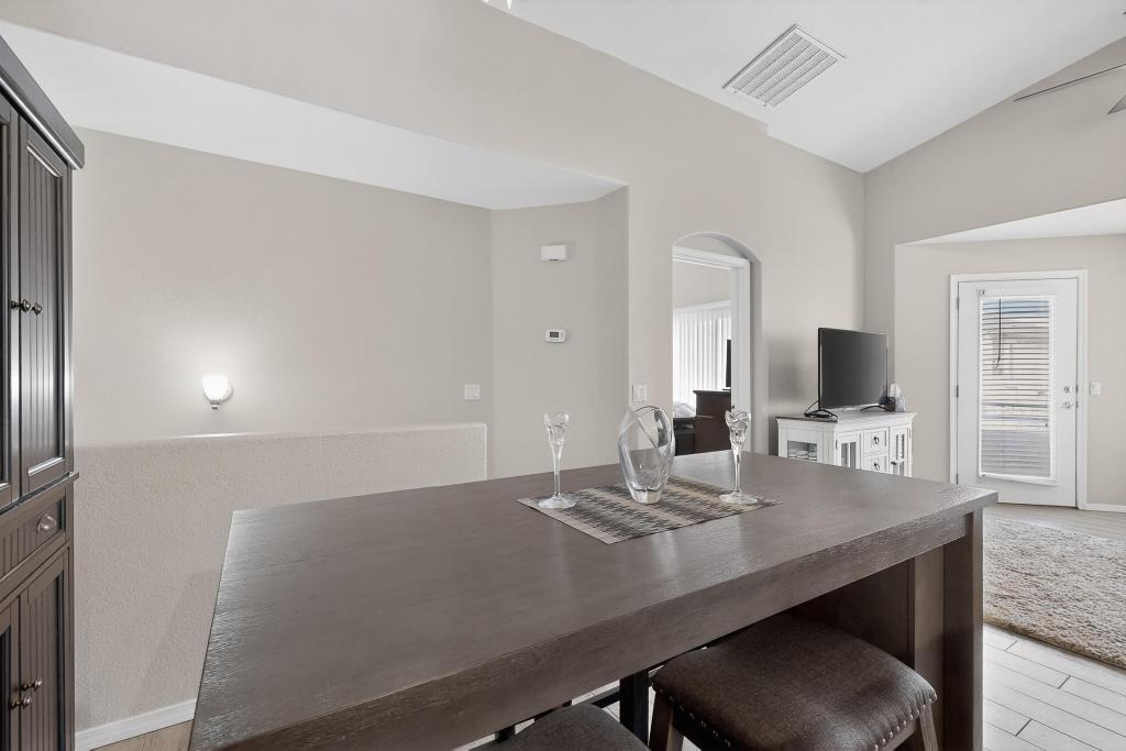 6501 San Antonio Drive NE 1801