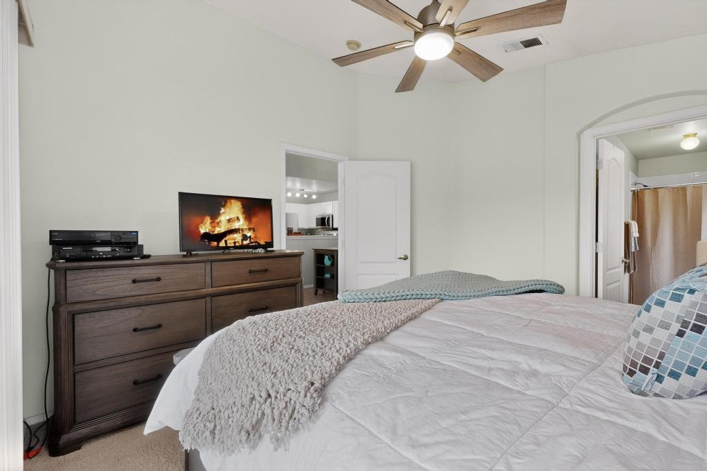 6501 San Antonio Drive NE 1801