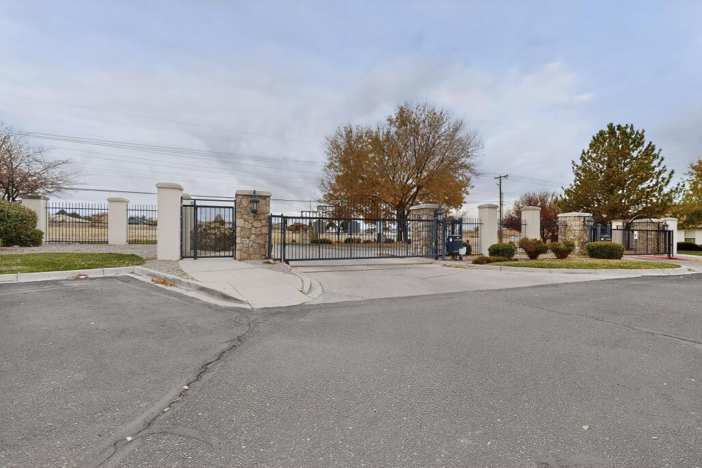 6501 San Antonio Drive NE 1801