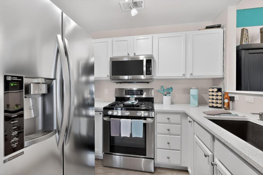 6501 San Antonio Drive NE 1801