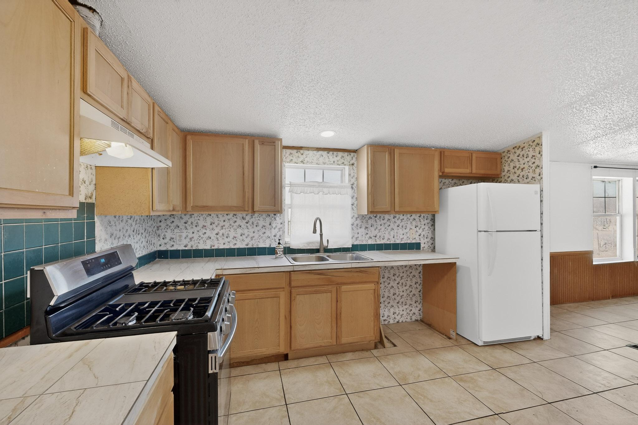 6327 Isleta Boulevard SW