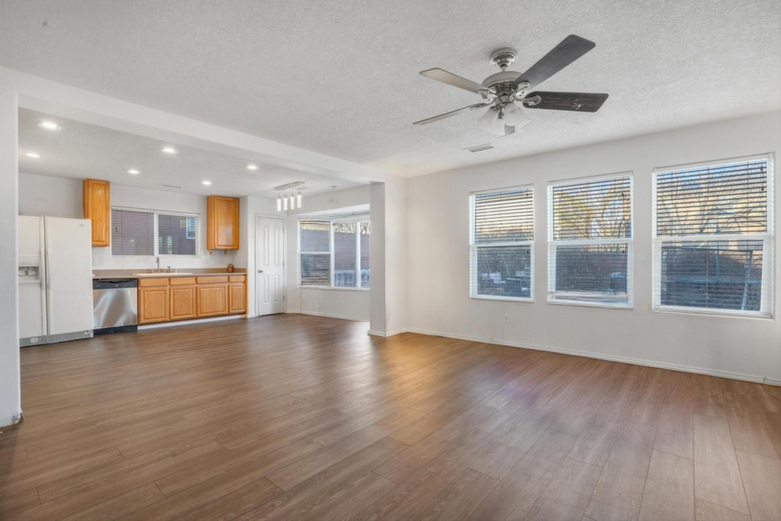 10731 Humphries Lane SW