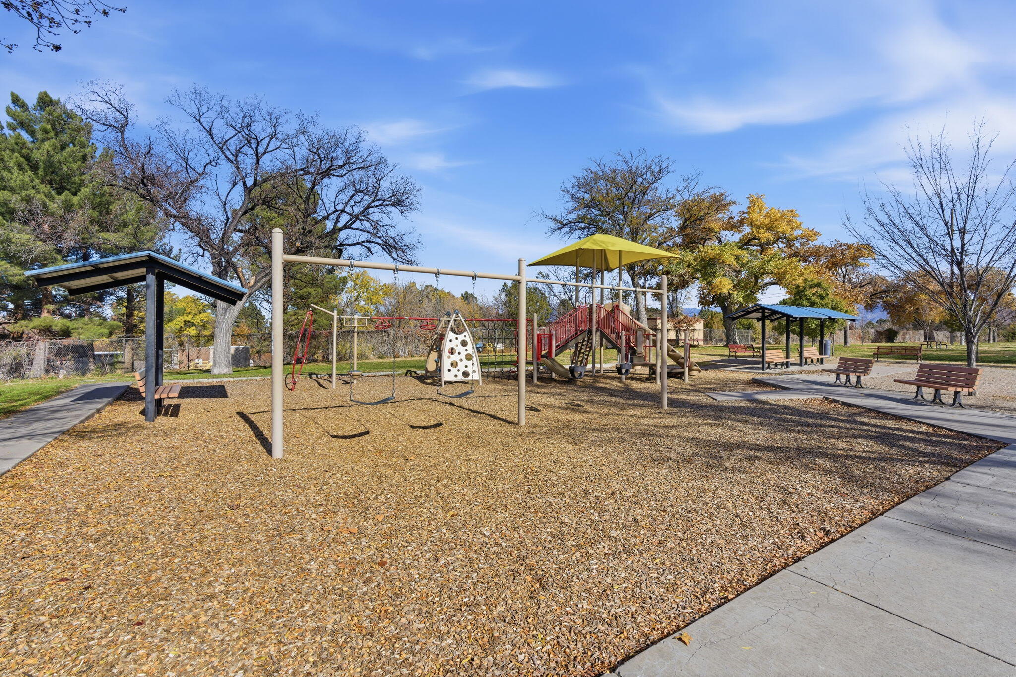 2935 San Rafael Avenue SE