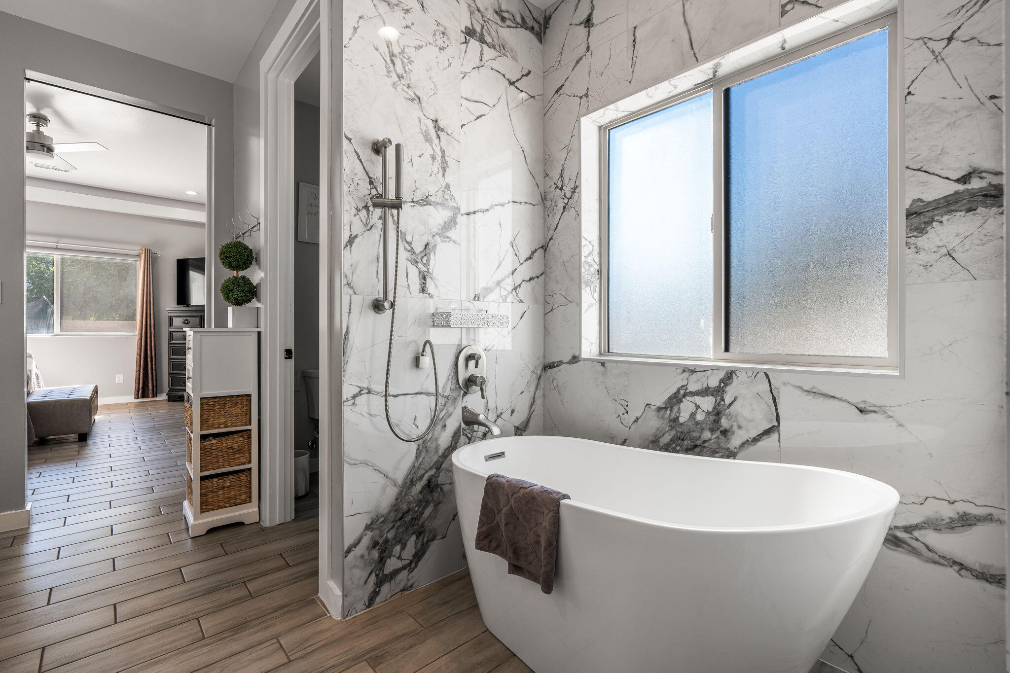 328 Camino Siete Road SW