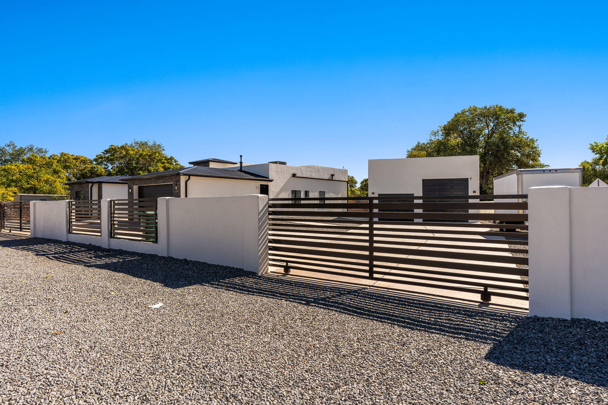 328 Camino Siete Road SW