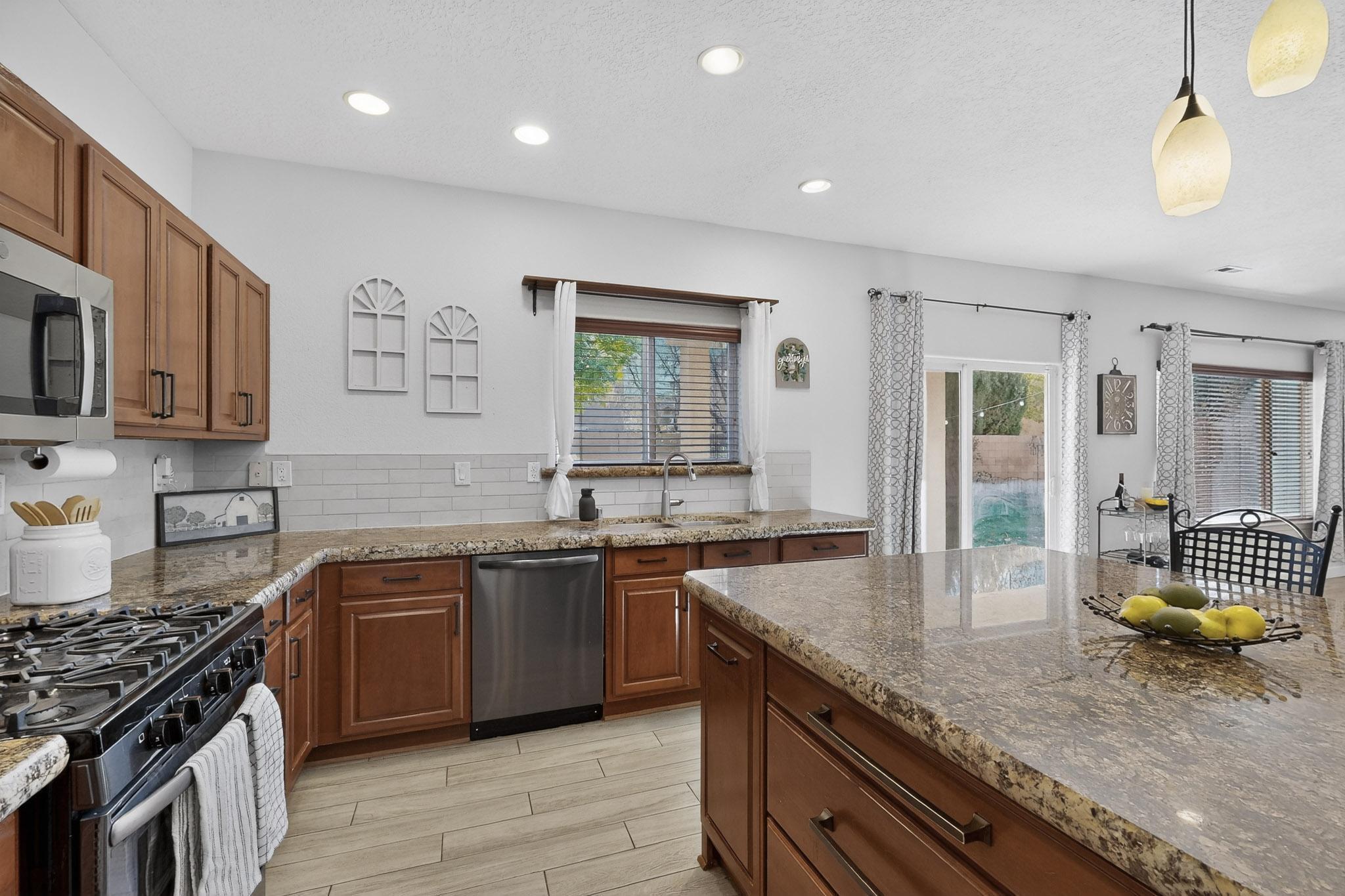 2606 Avenida Castellana SE