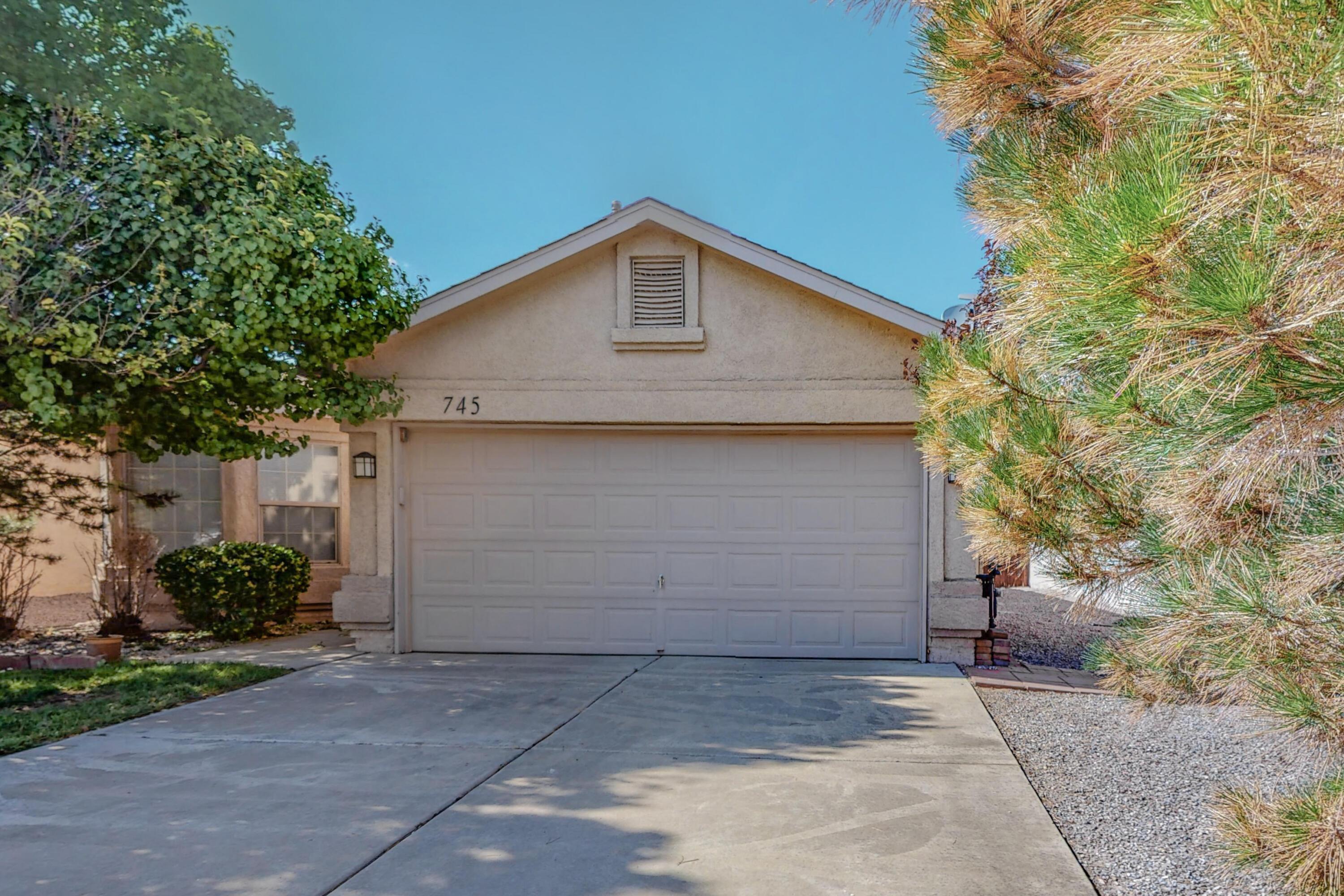 745 Valley Meadows Drive NE