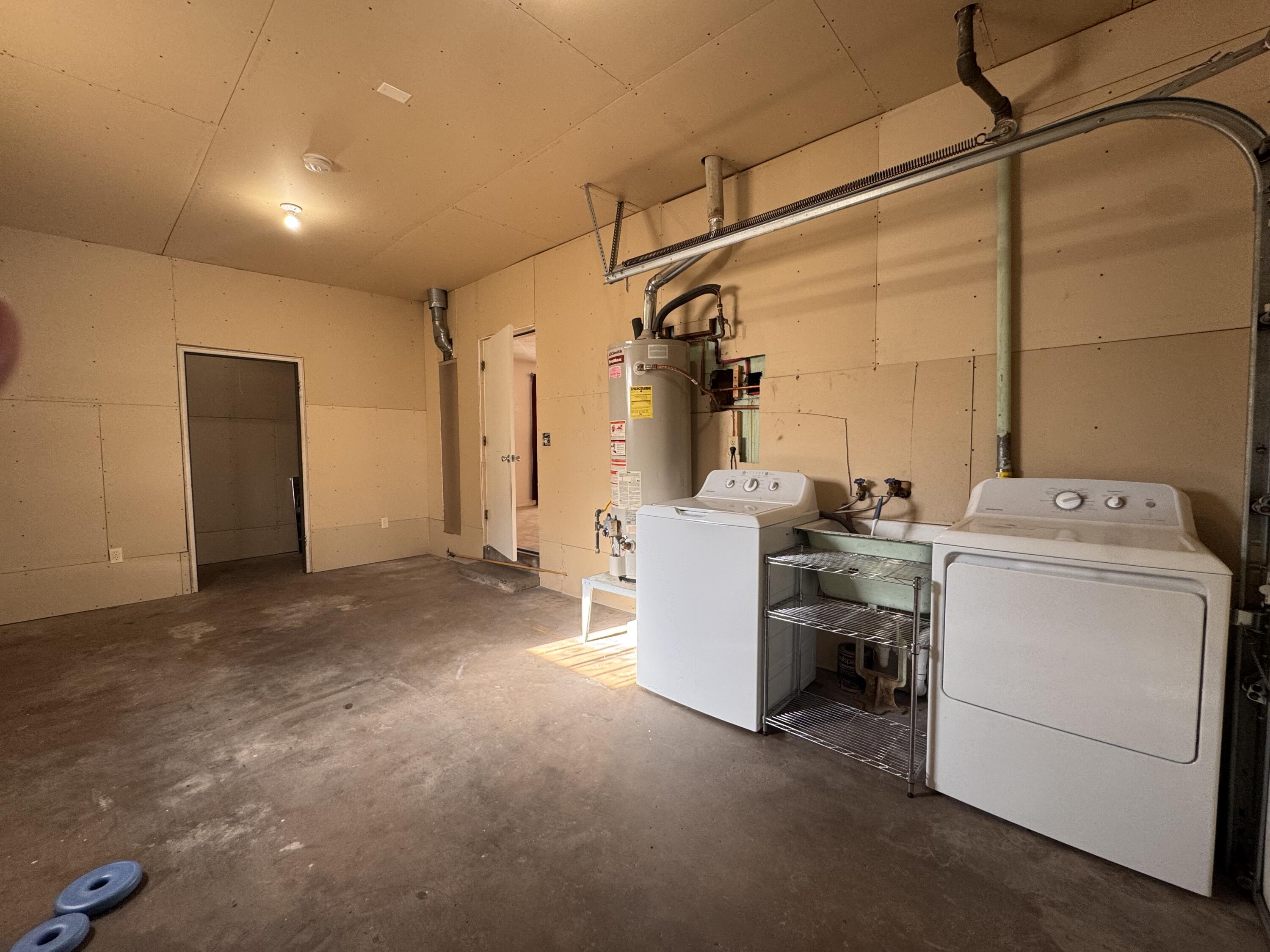 1519 Solano Drive NE