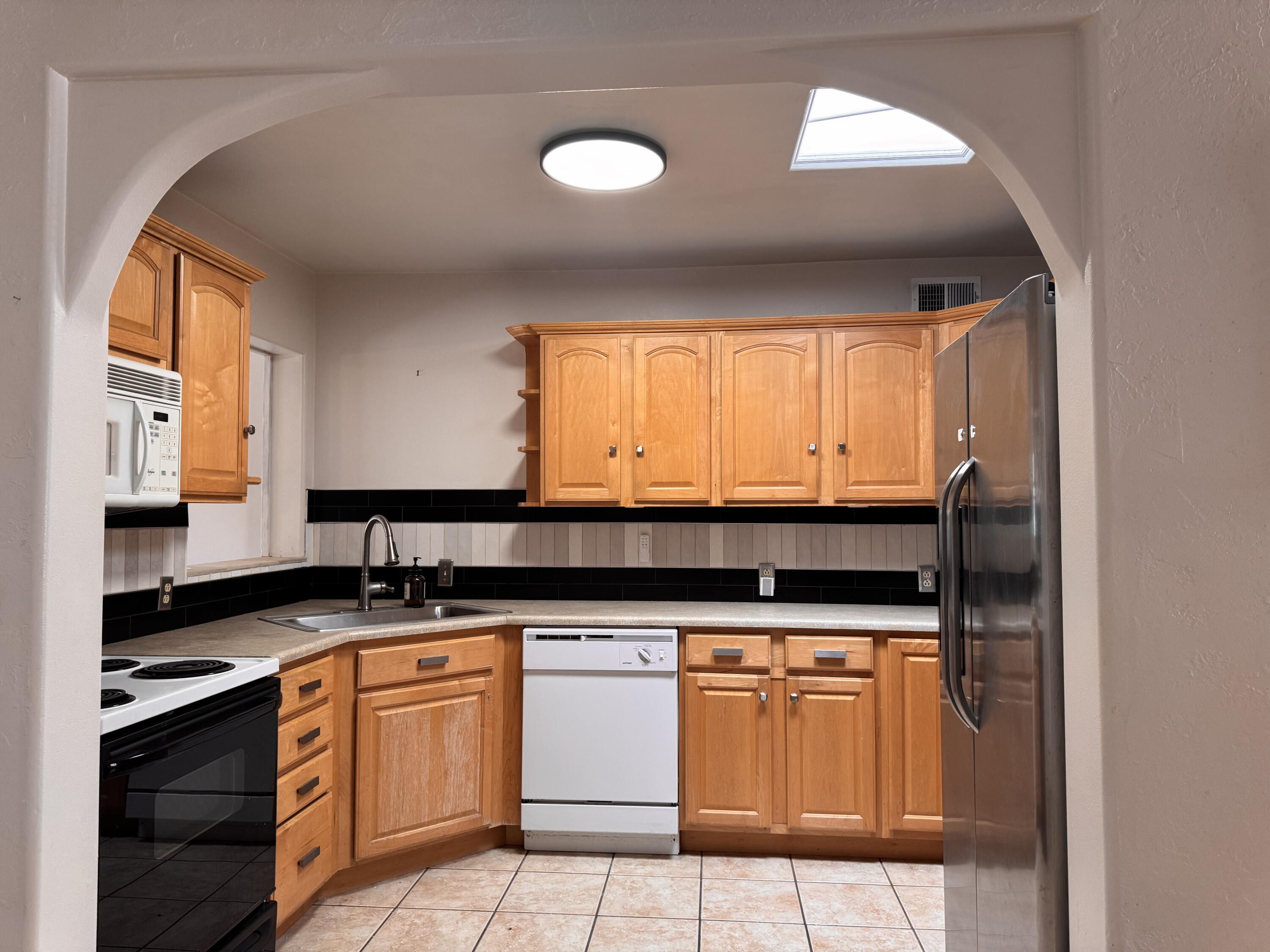 1519 Solano Drive NE