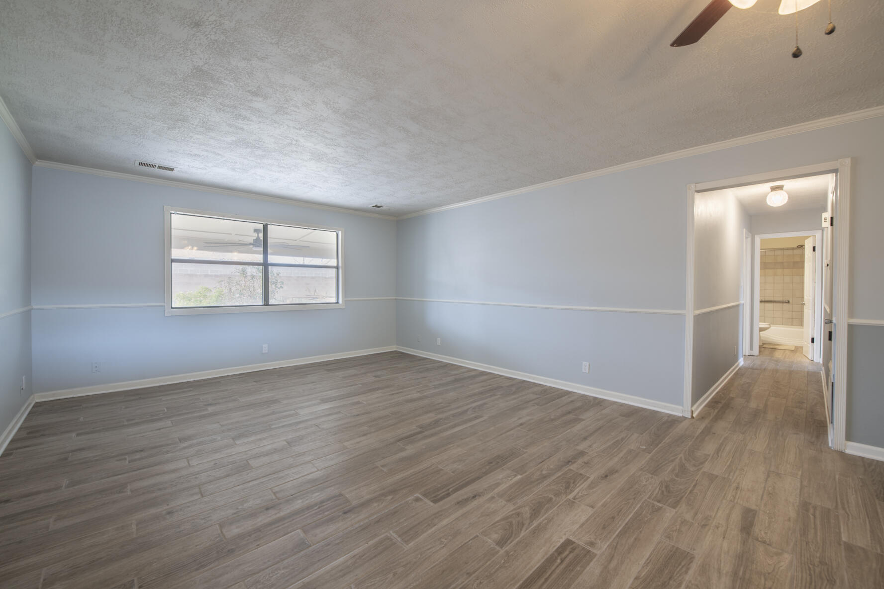 565 Littler Drive SE