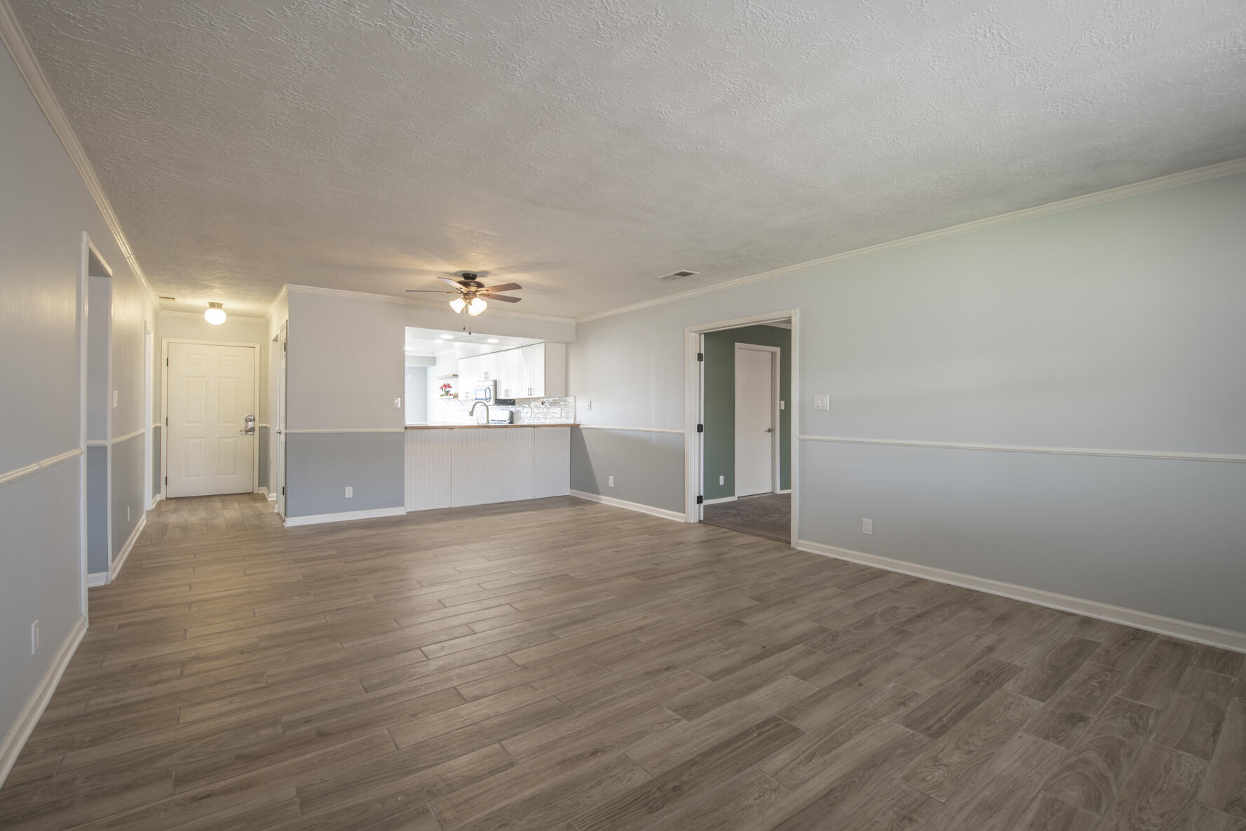 565 Littler Drive SE