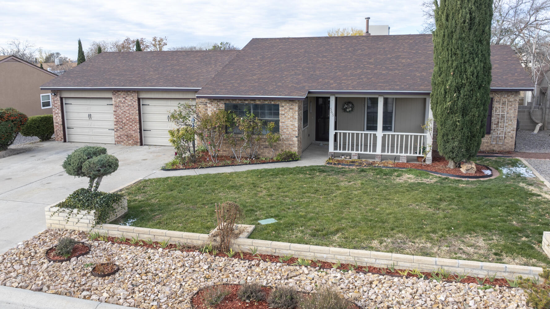 565 Littler Drive SE