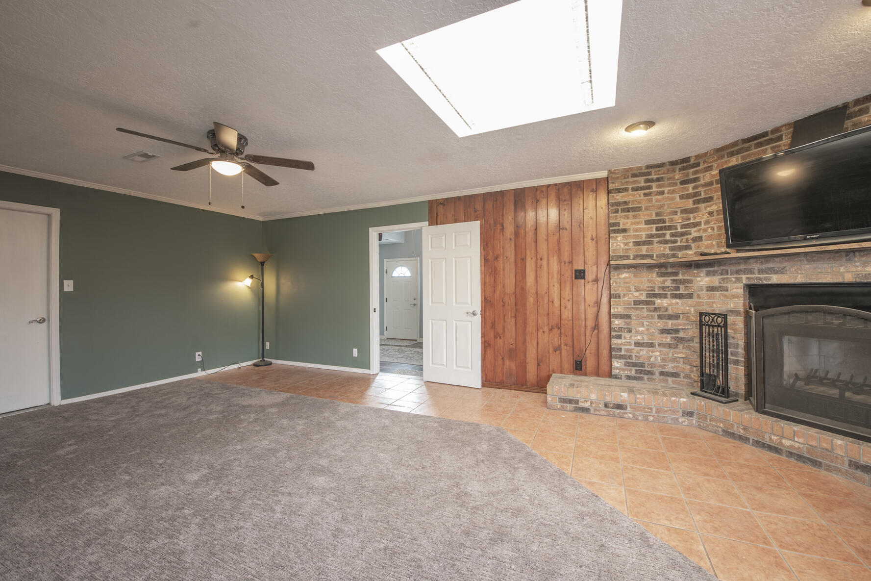 565 Littler Drive SE