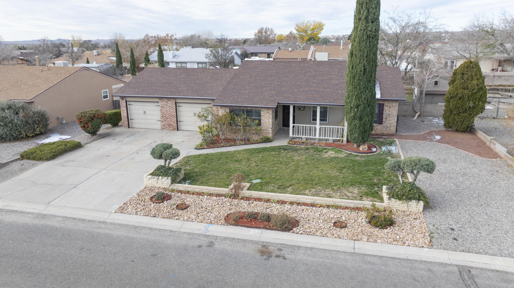 565 Littler Drive SE