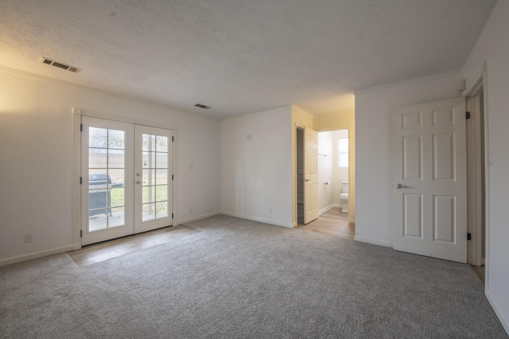 565 Littler Drive SE