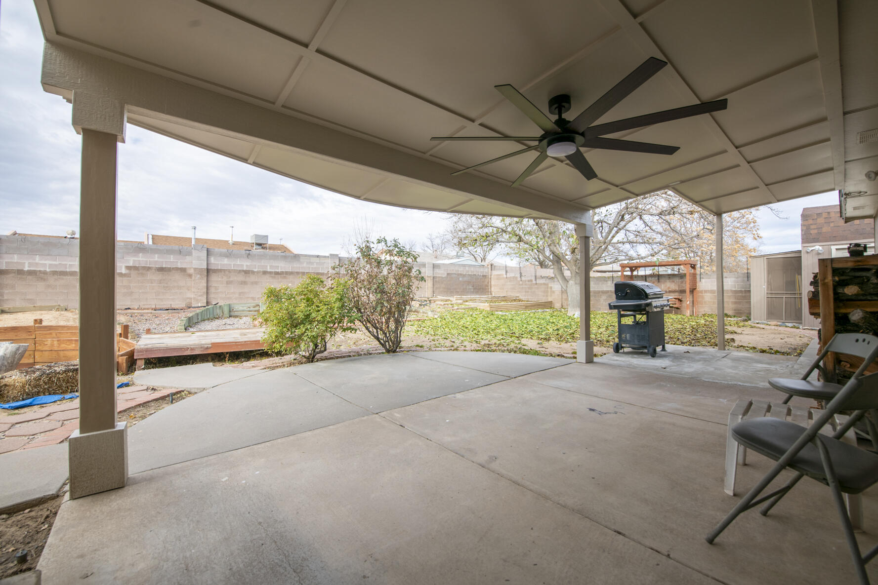 565 Littler Drive SE