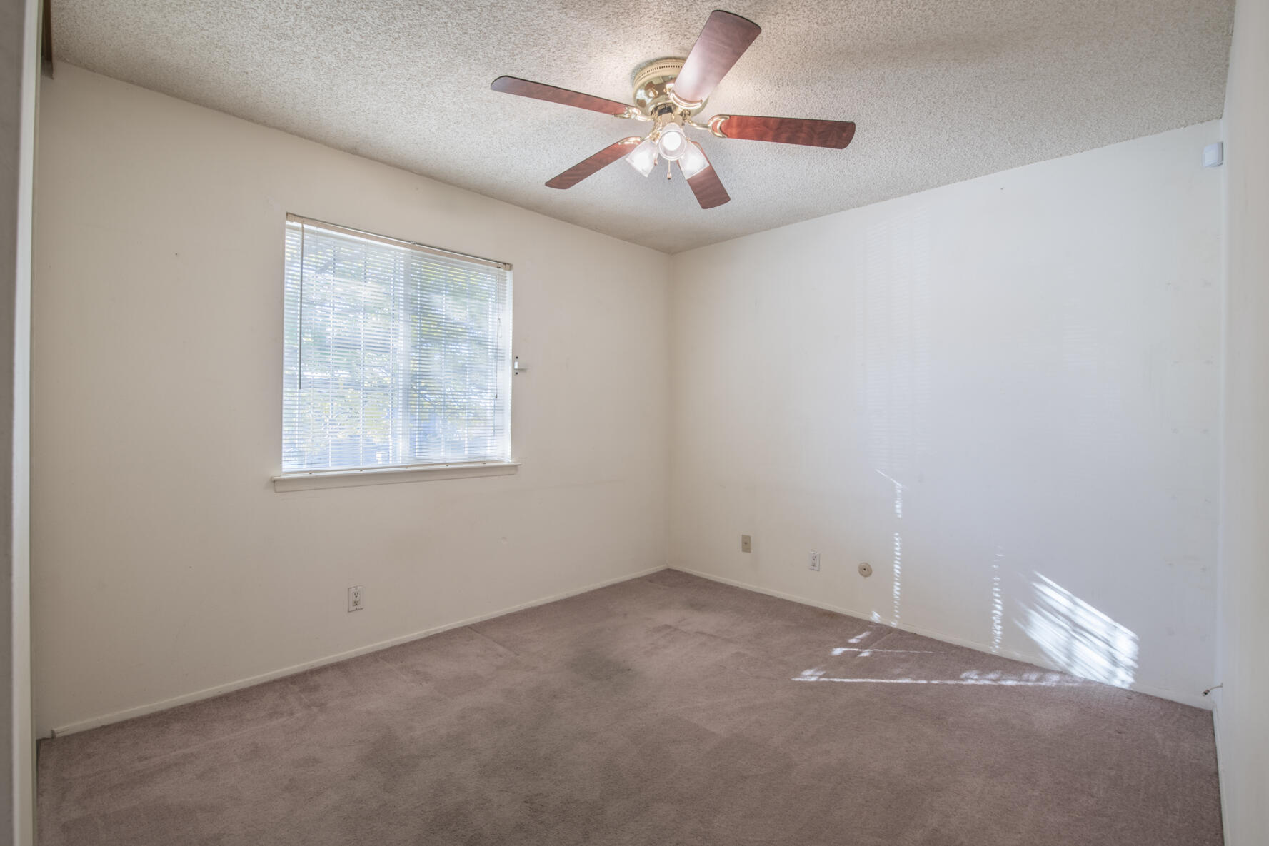 13505 Auburn Avenue NE