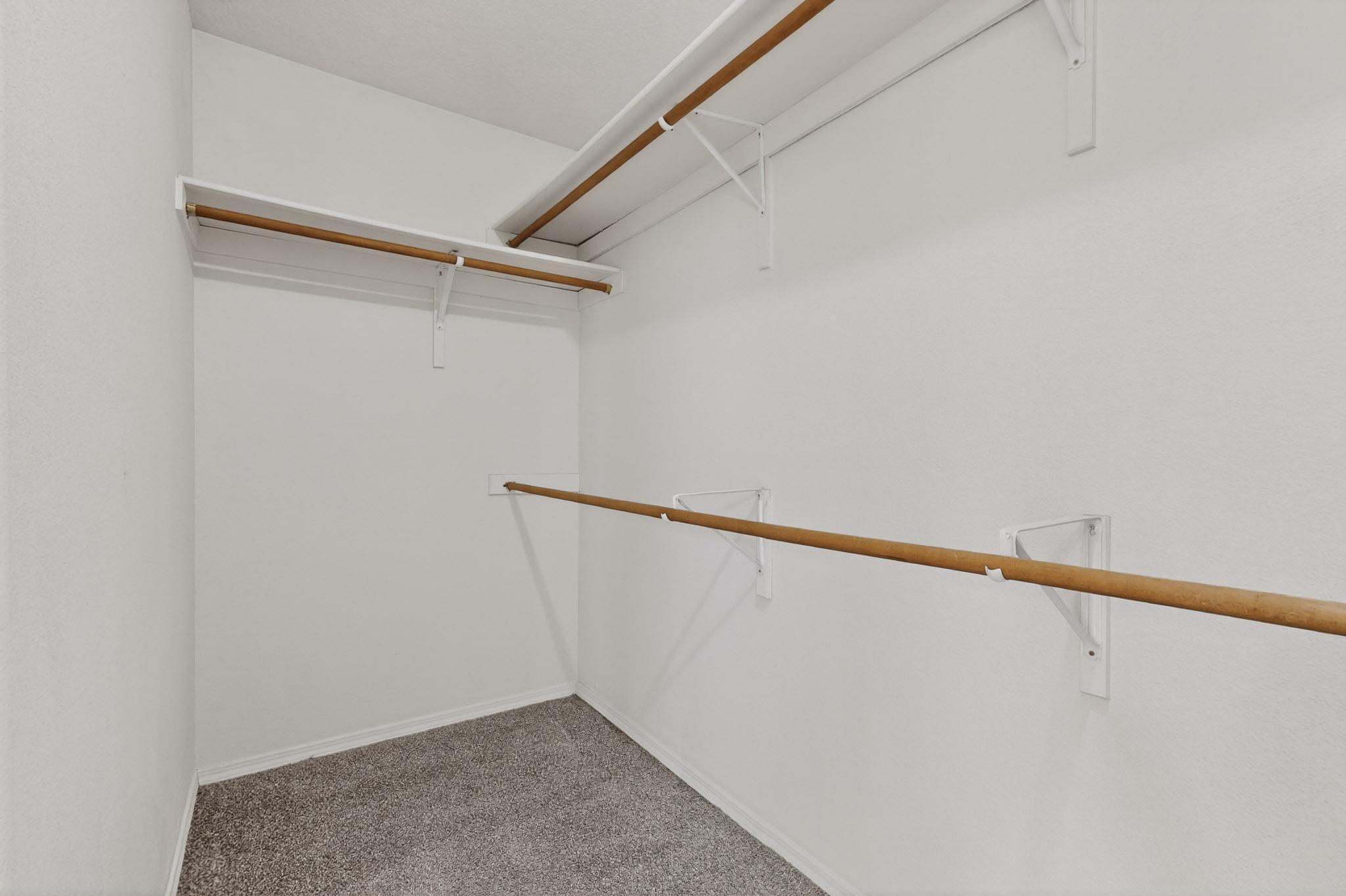 5824 Gemini Avenue NW