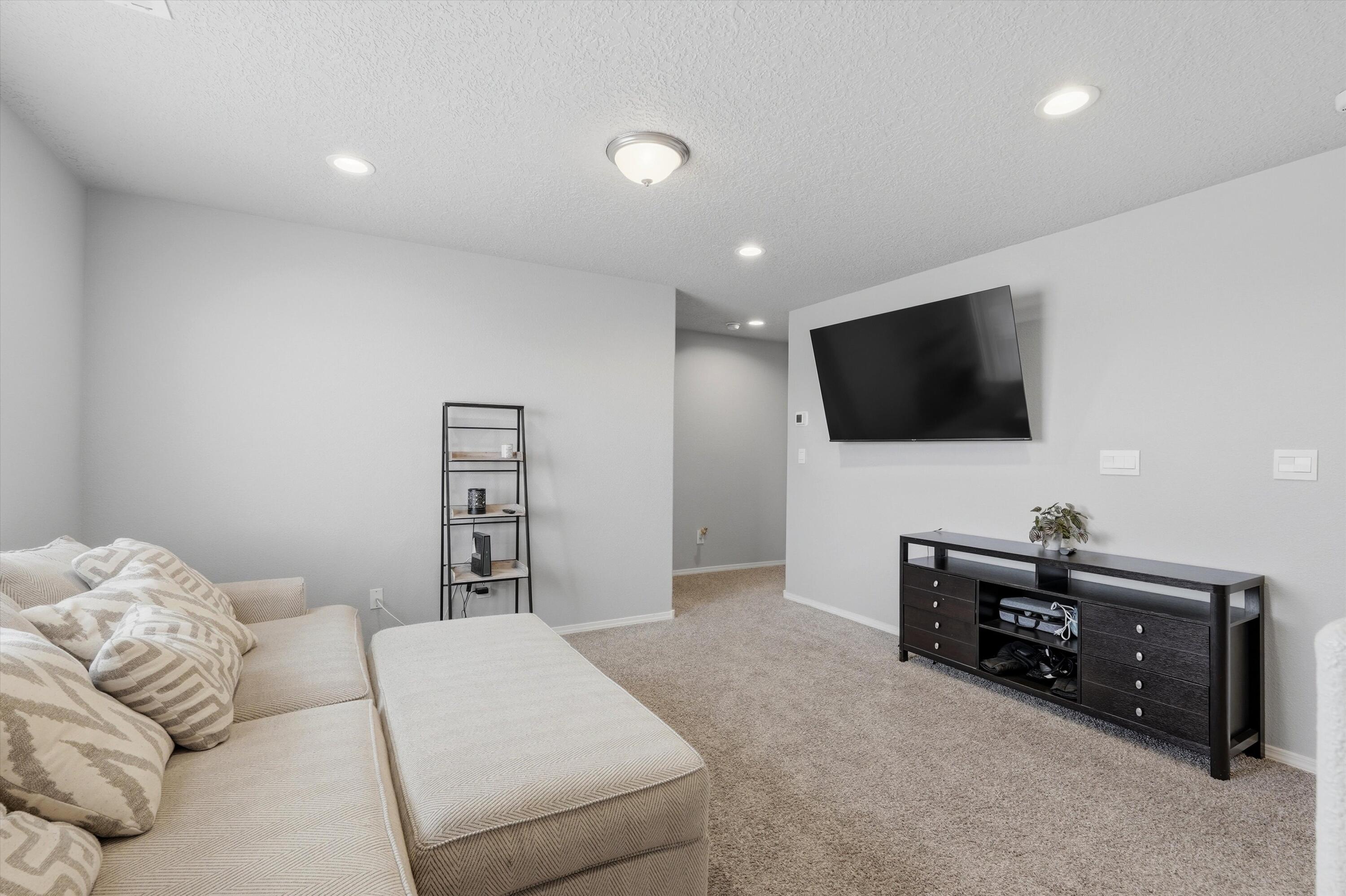 3188 Tazanita Loop SE