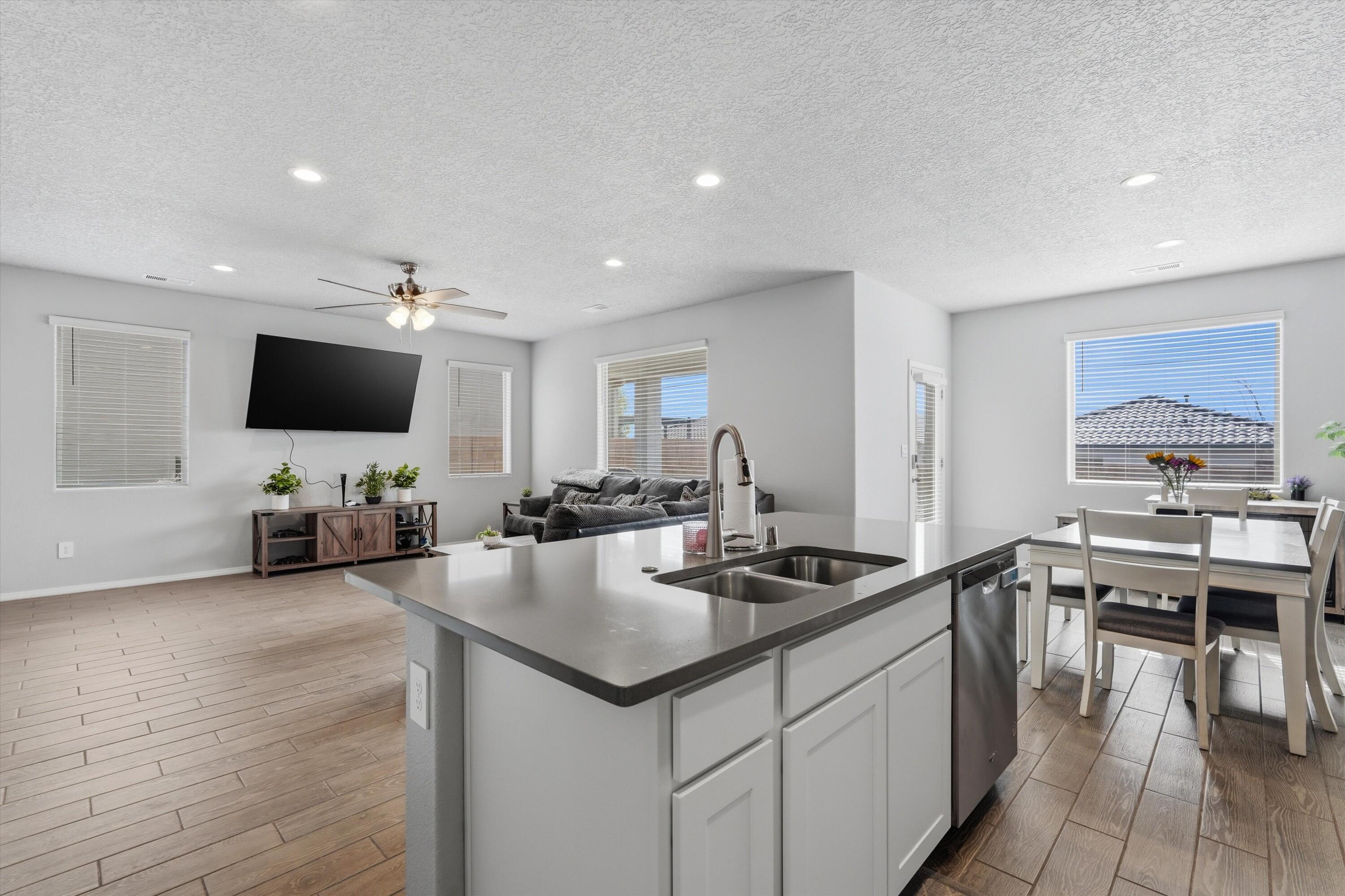3188 Tazanita Loop SE