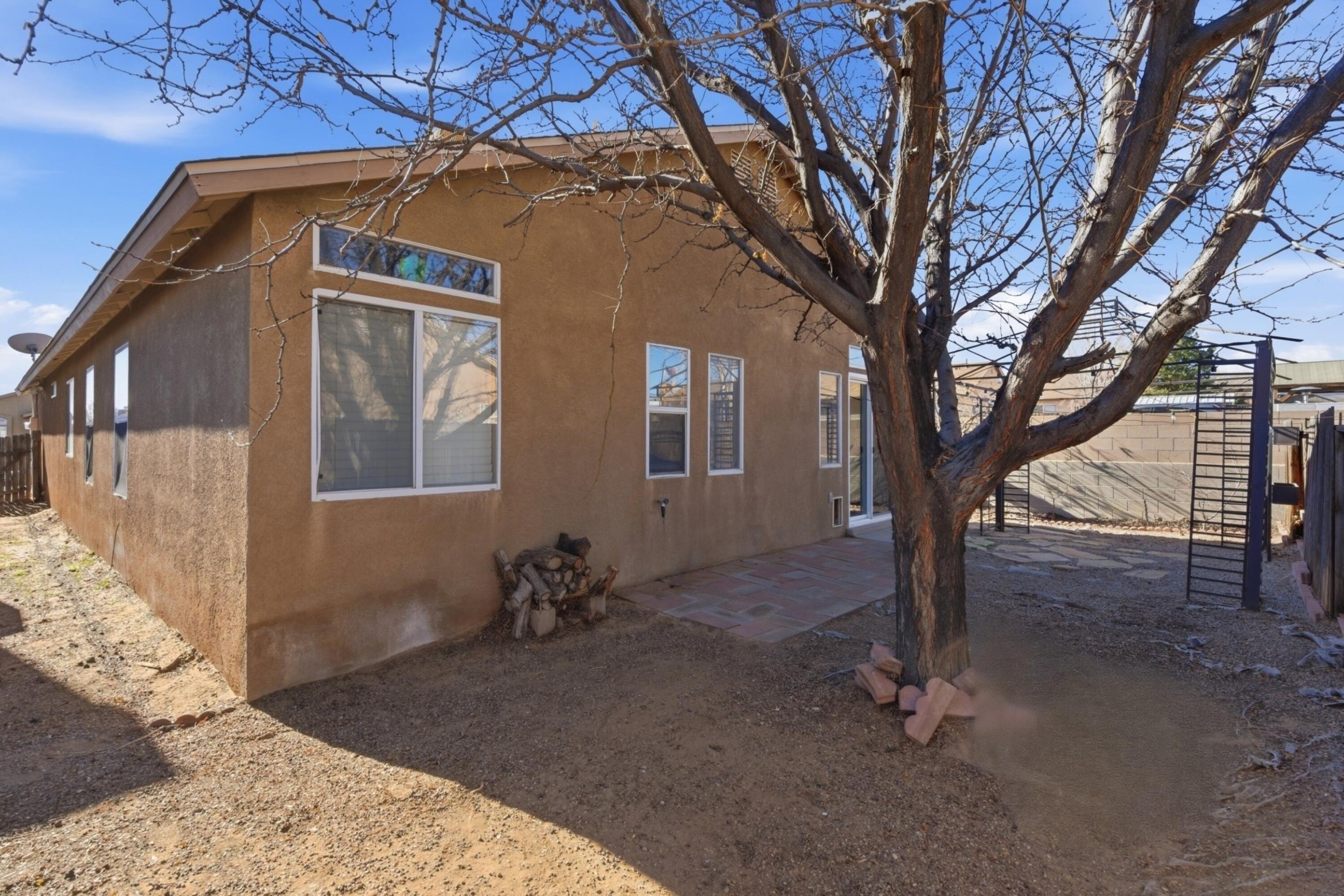 6035 Stargazer Avenue NW