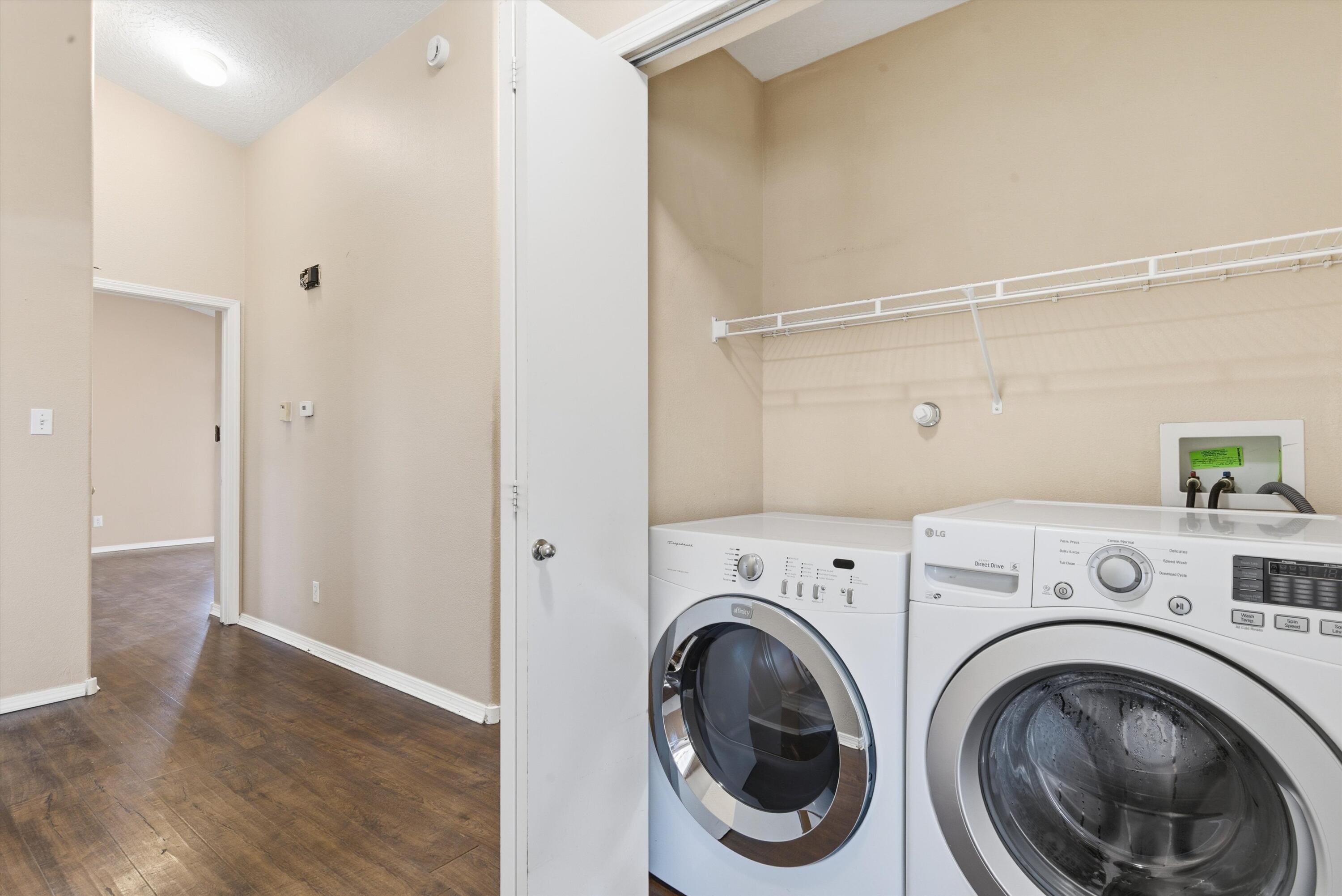 6035 Stargazer Avenue NW