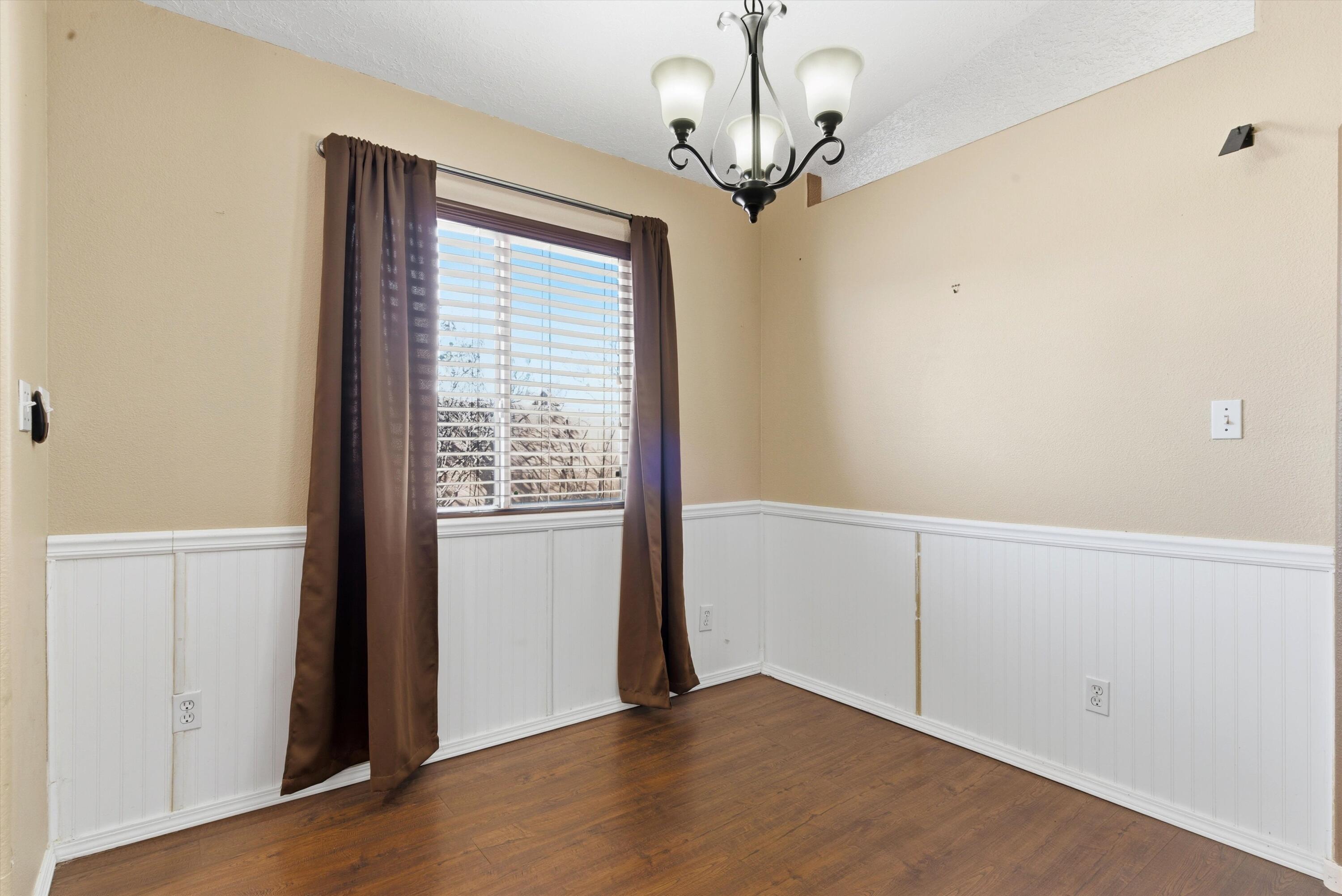 6035 Stargazer Avenue NW