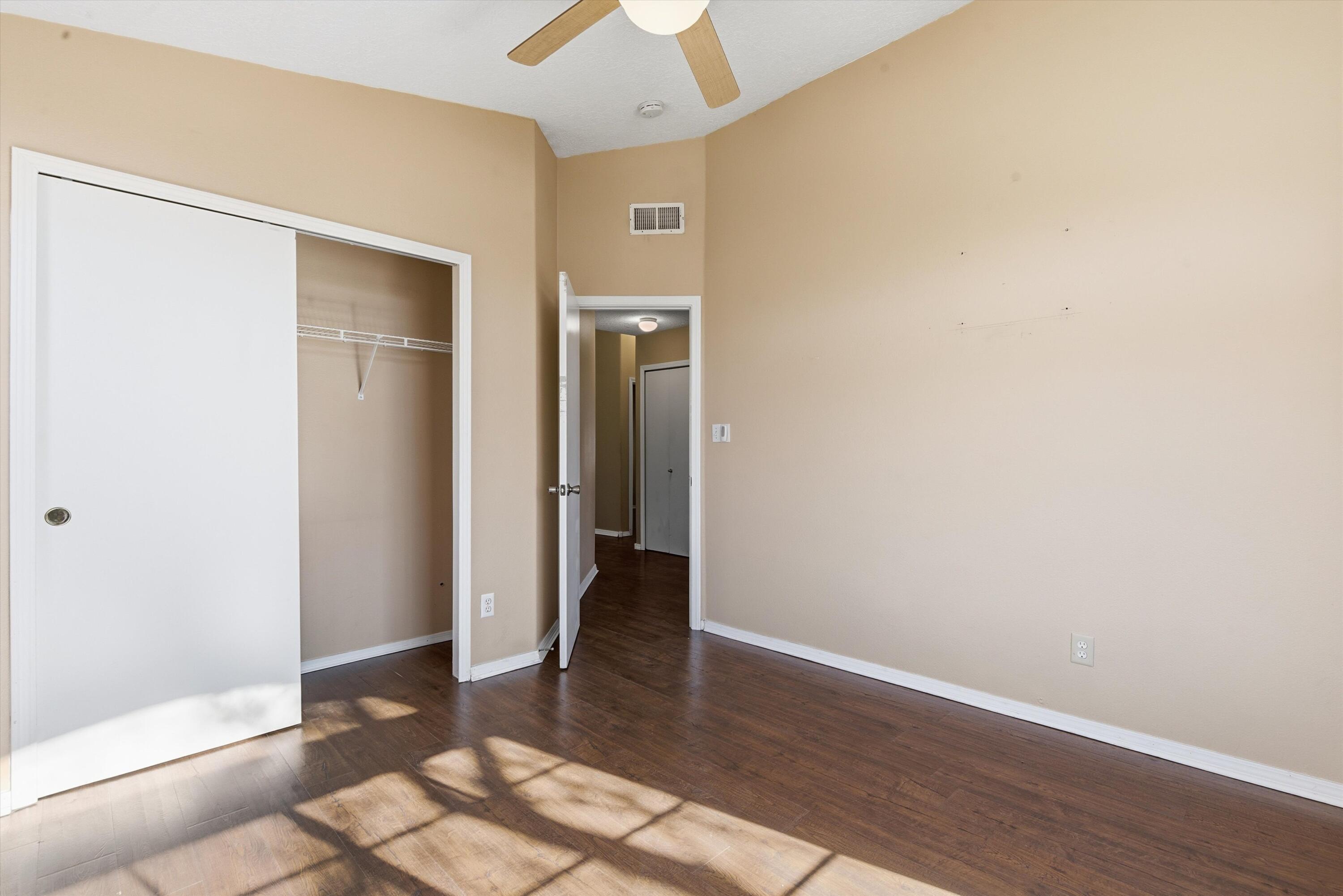 6035 Stargazer Avenue NW