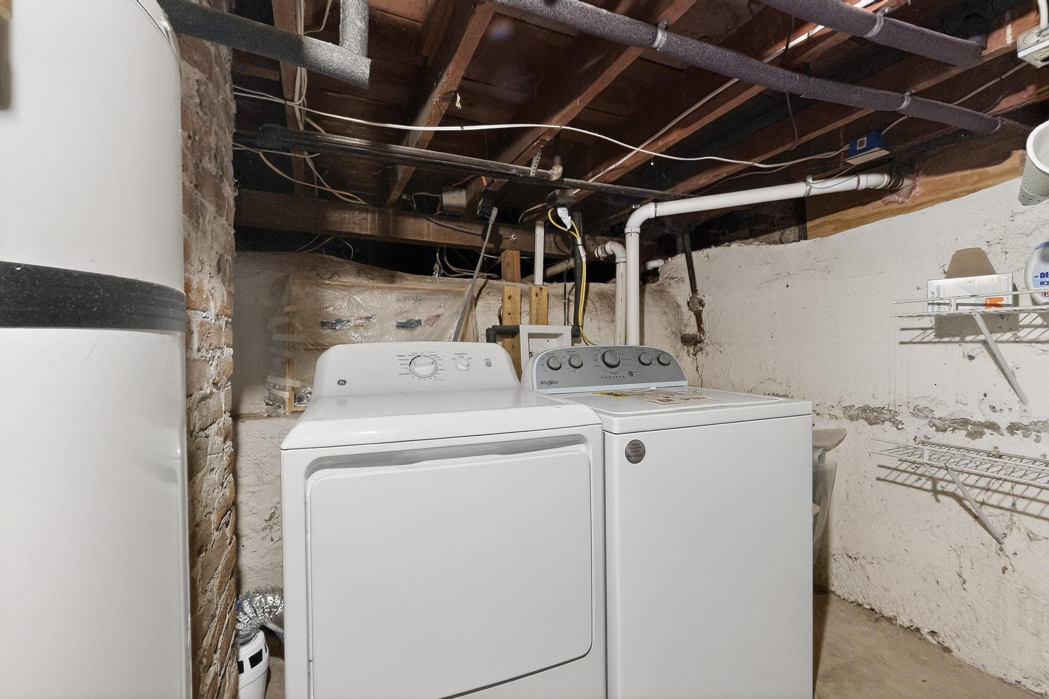 1424 Fruit Avenue NW