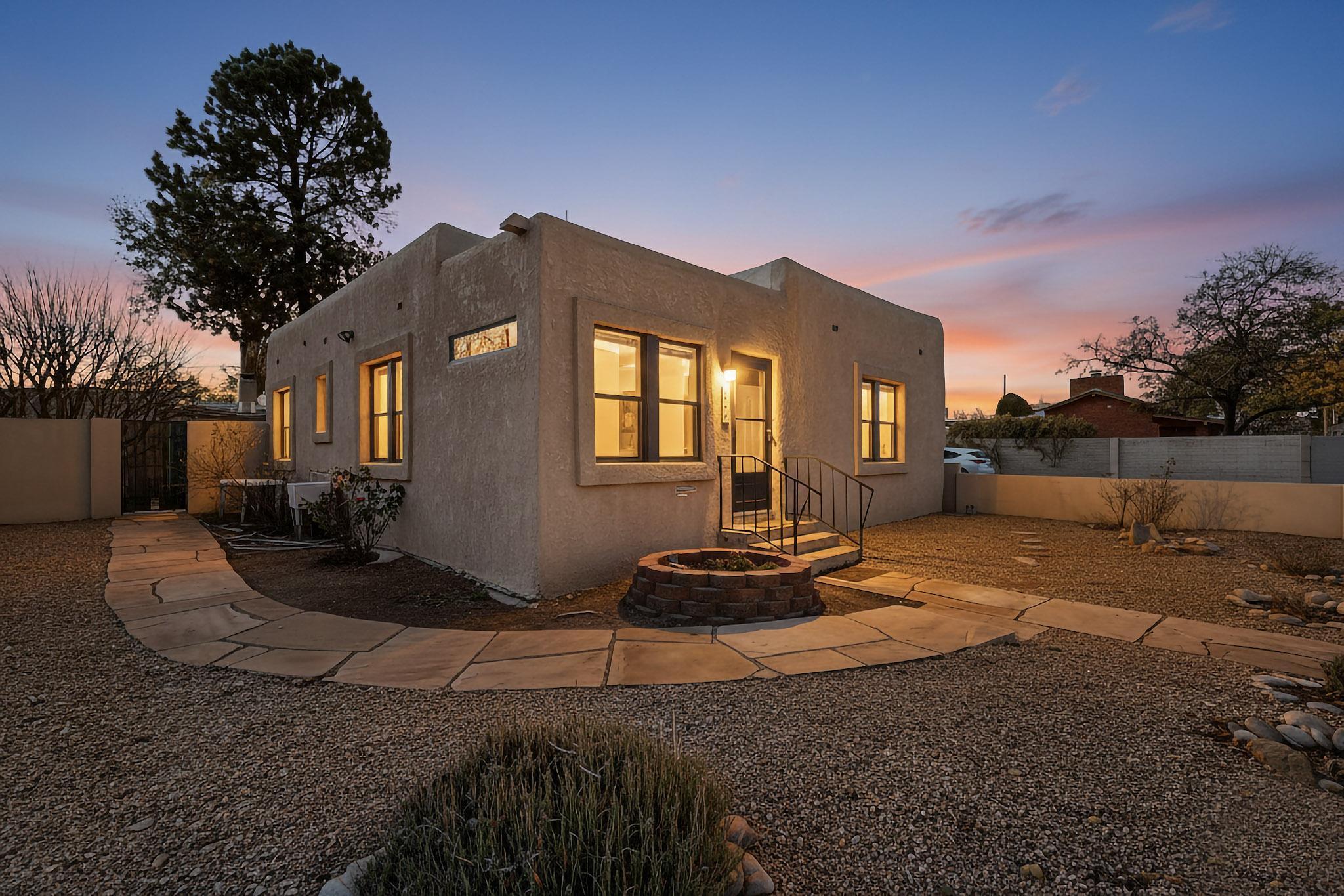 1424 Fruit Avenue NW