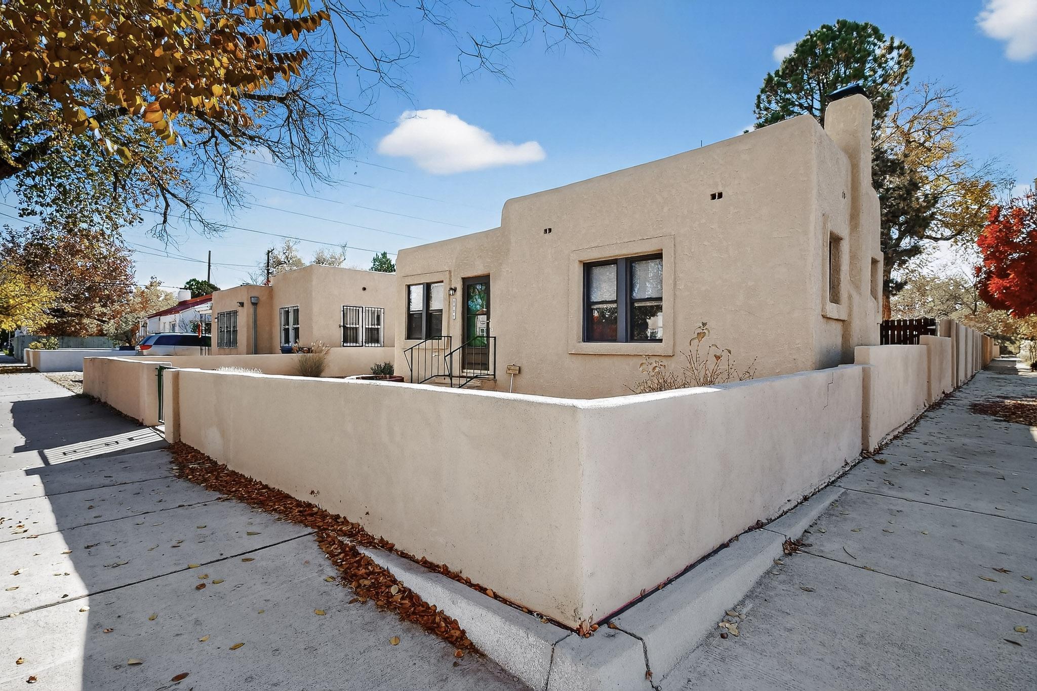 1424 Fruit Avenue NW