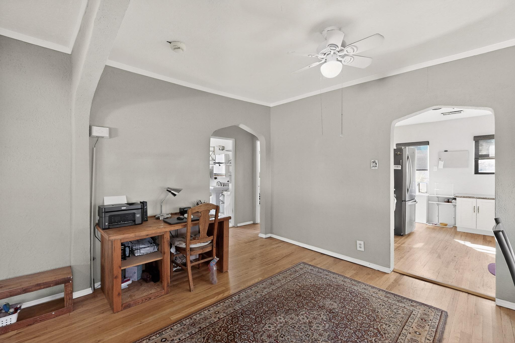 1424 Fruit Avenue NW