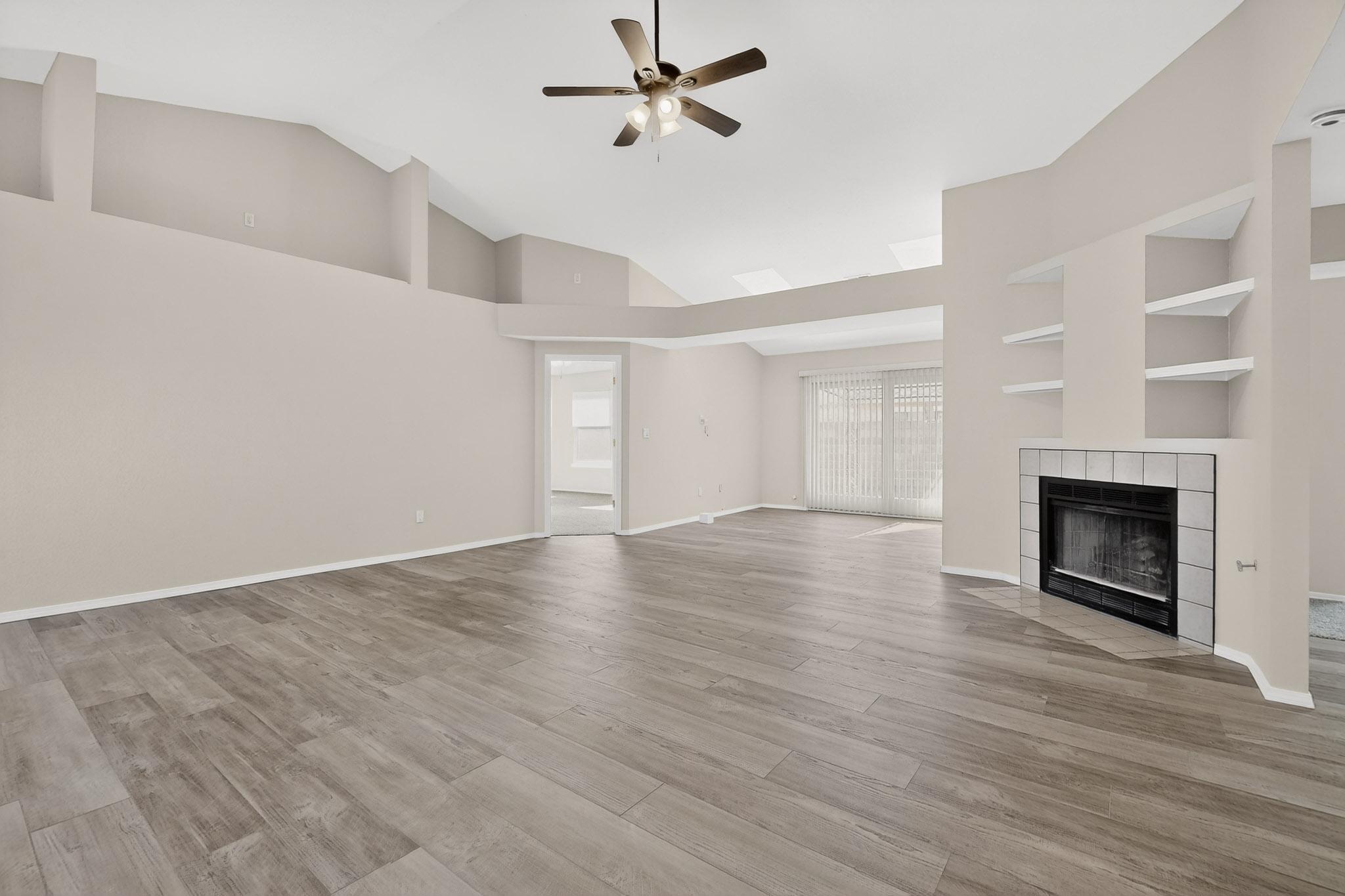 6920 Lamar Avenue NW