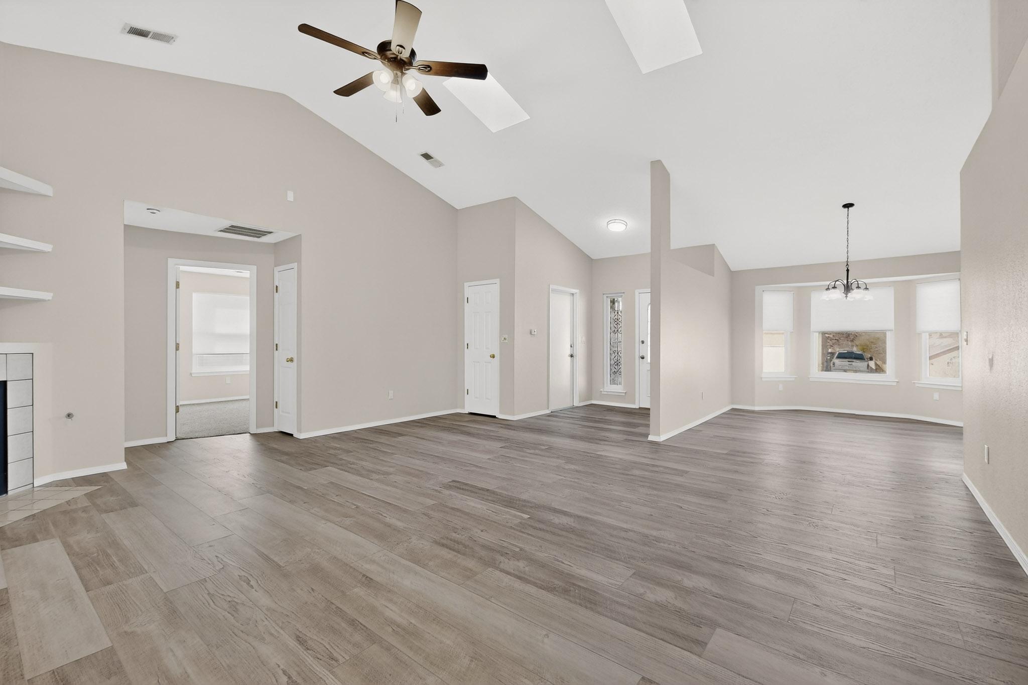 6920 Lamar Avenue NW