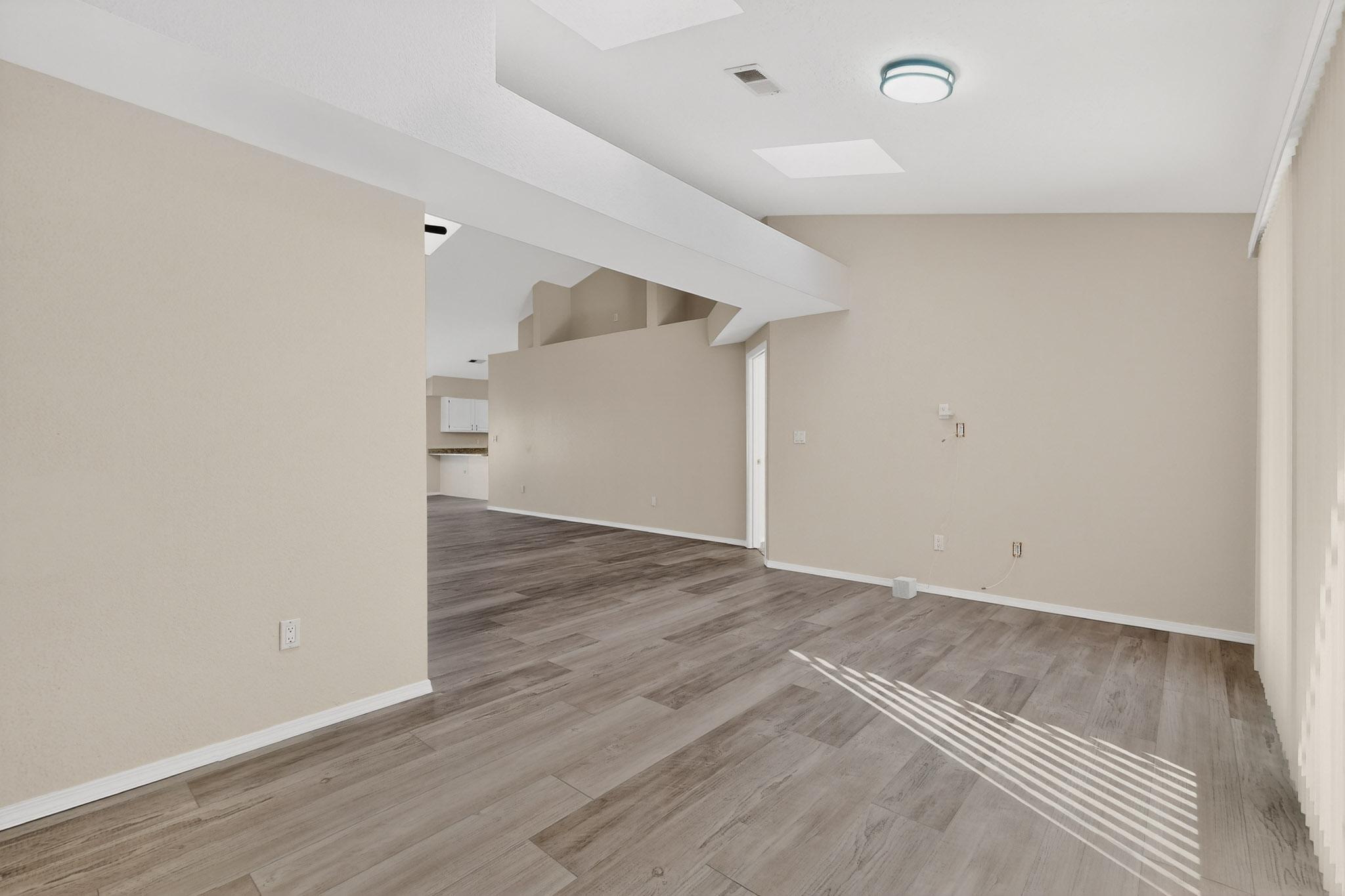 6920 Lamar Avenue NW