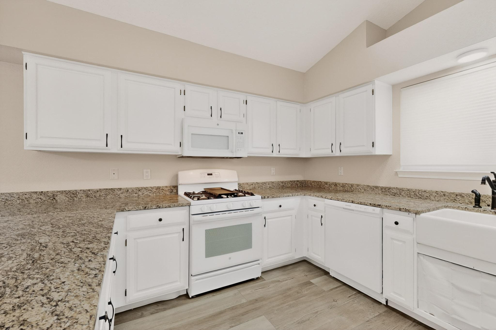 6920 Lamar Avenue NW