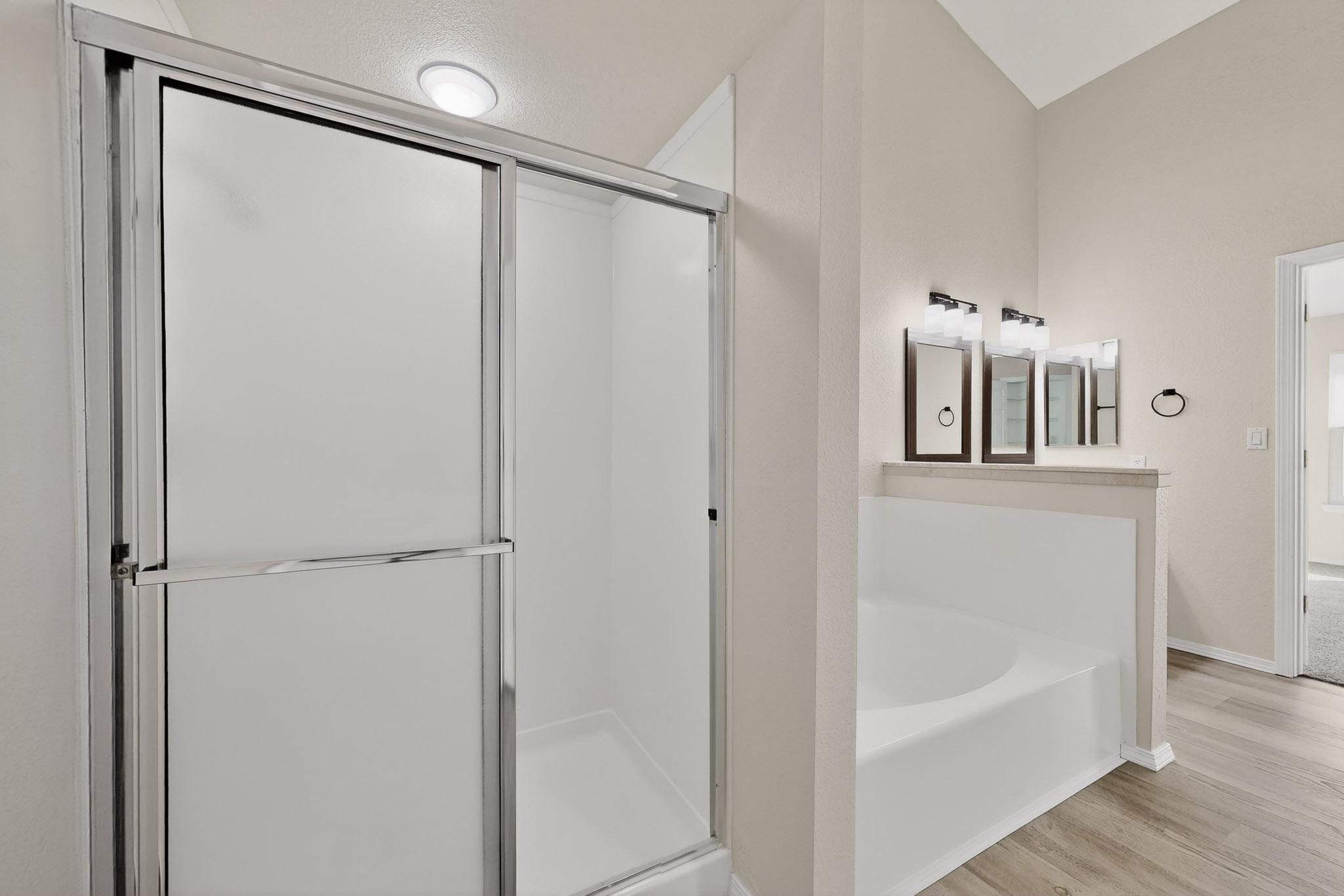 6920 Lamar Avenue NW