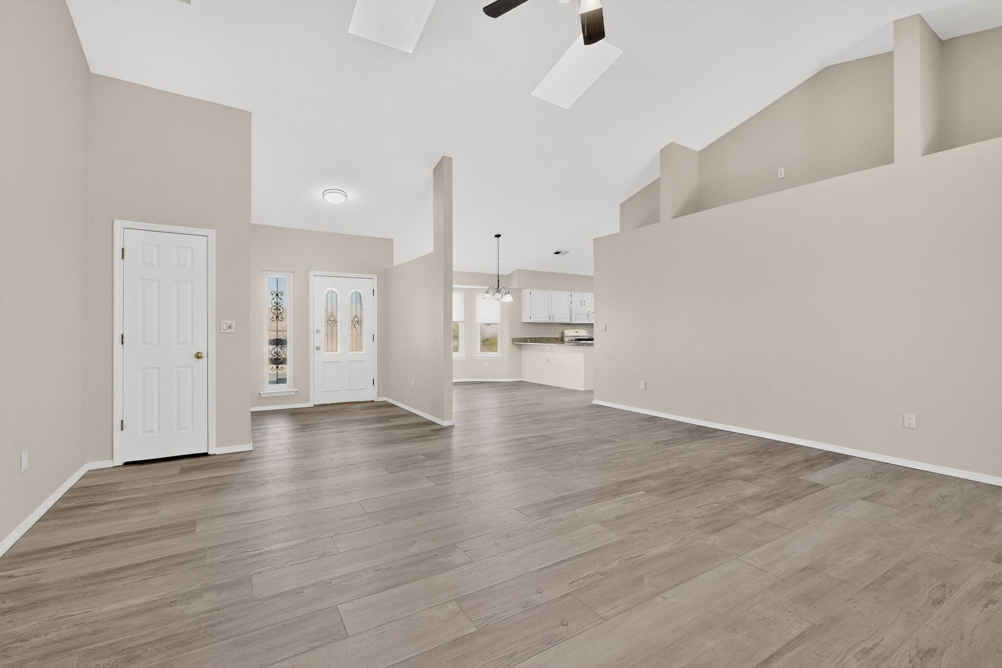 6920 Lamar Avenue NW