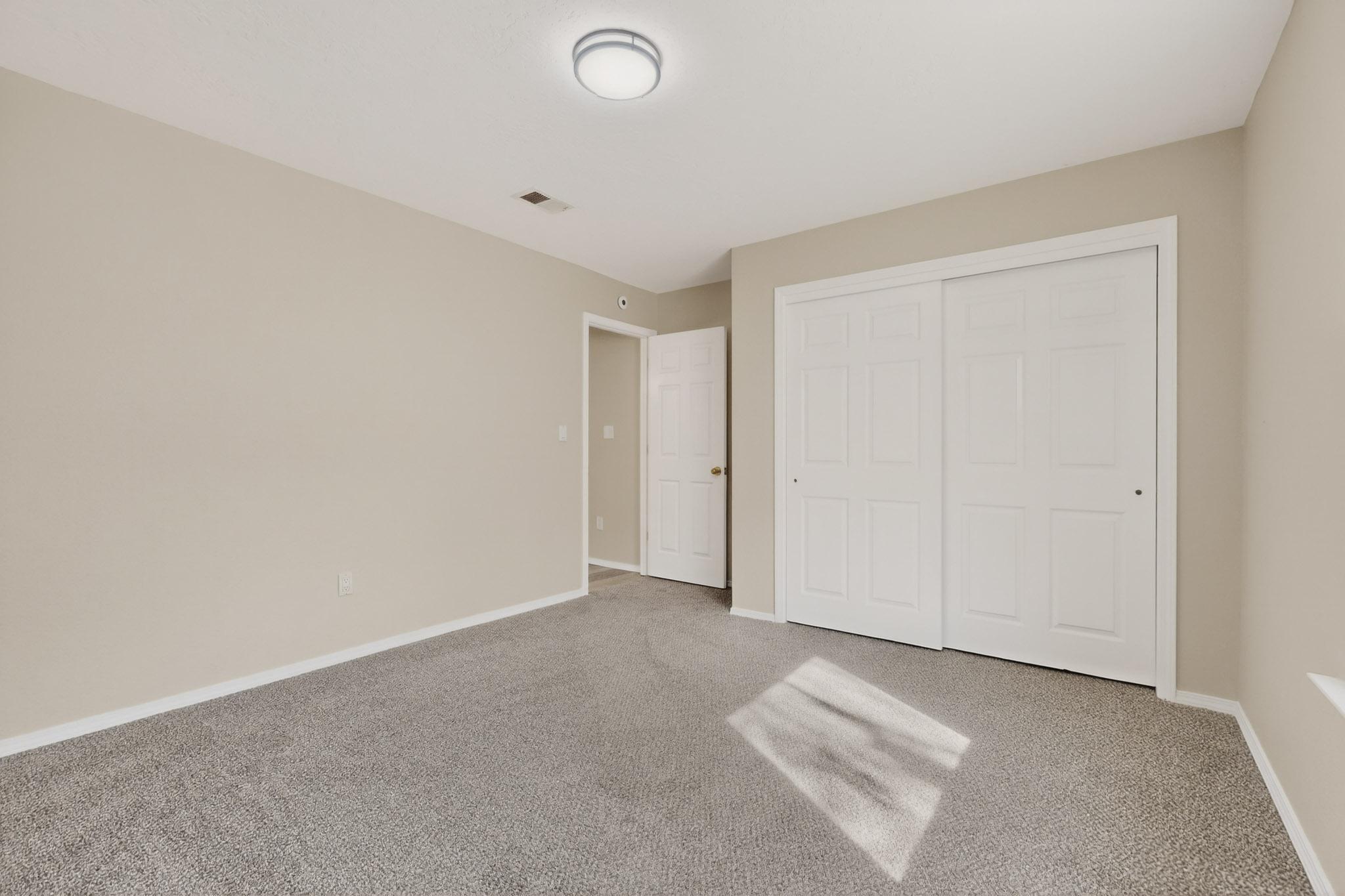 6920 Lamar Avenue NW